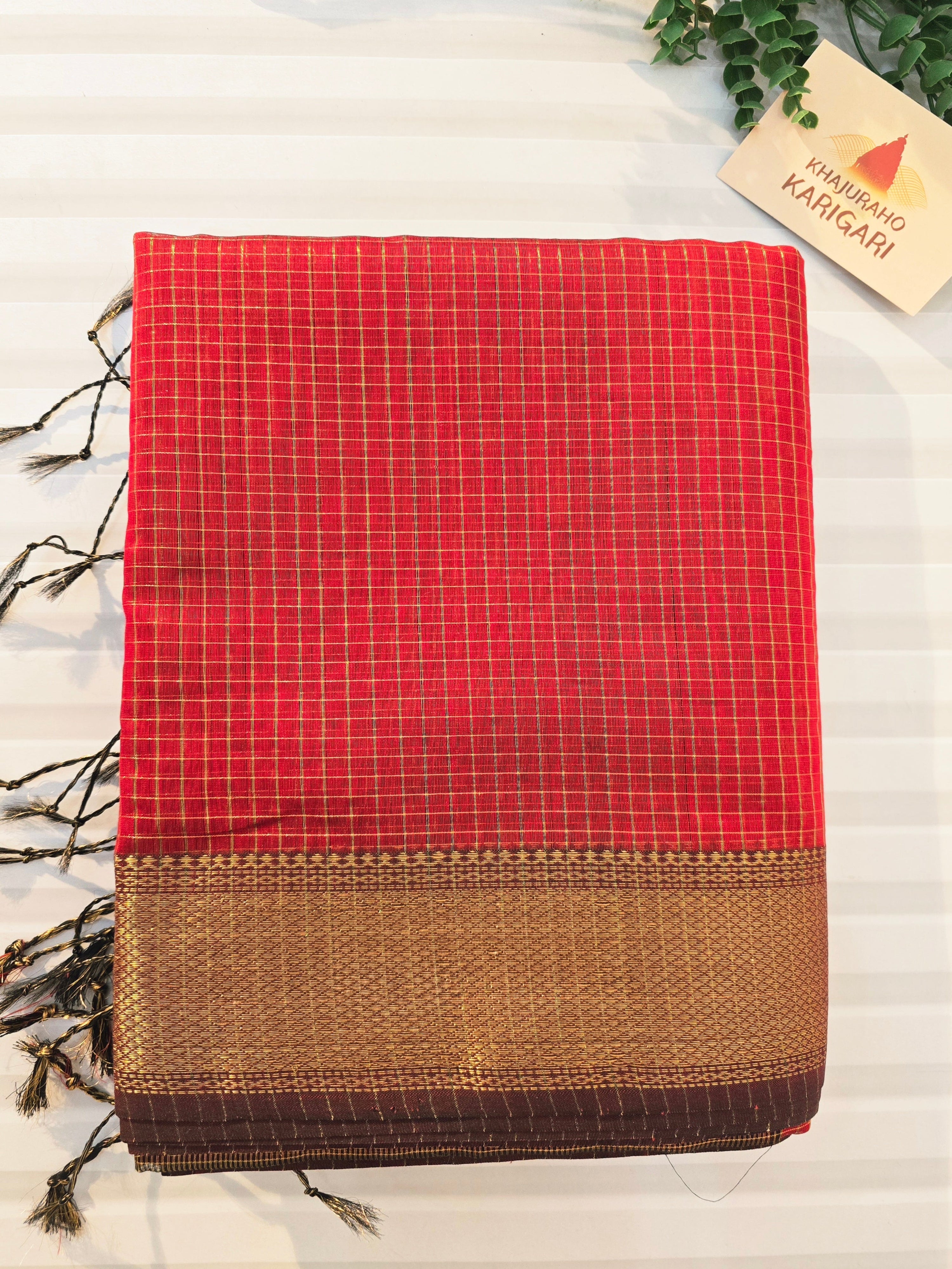 Pure Handwoven Maheshwari Silk Cotton Zari Check Saree – Red