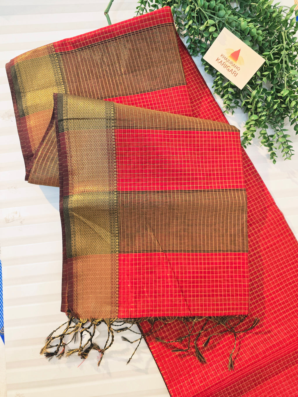 Pure Handwoven Maheshwari Silk Cotton Zari Check Saree – Red