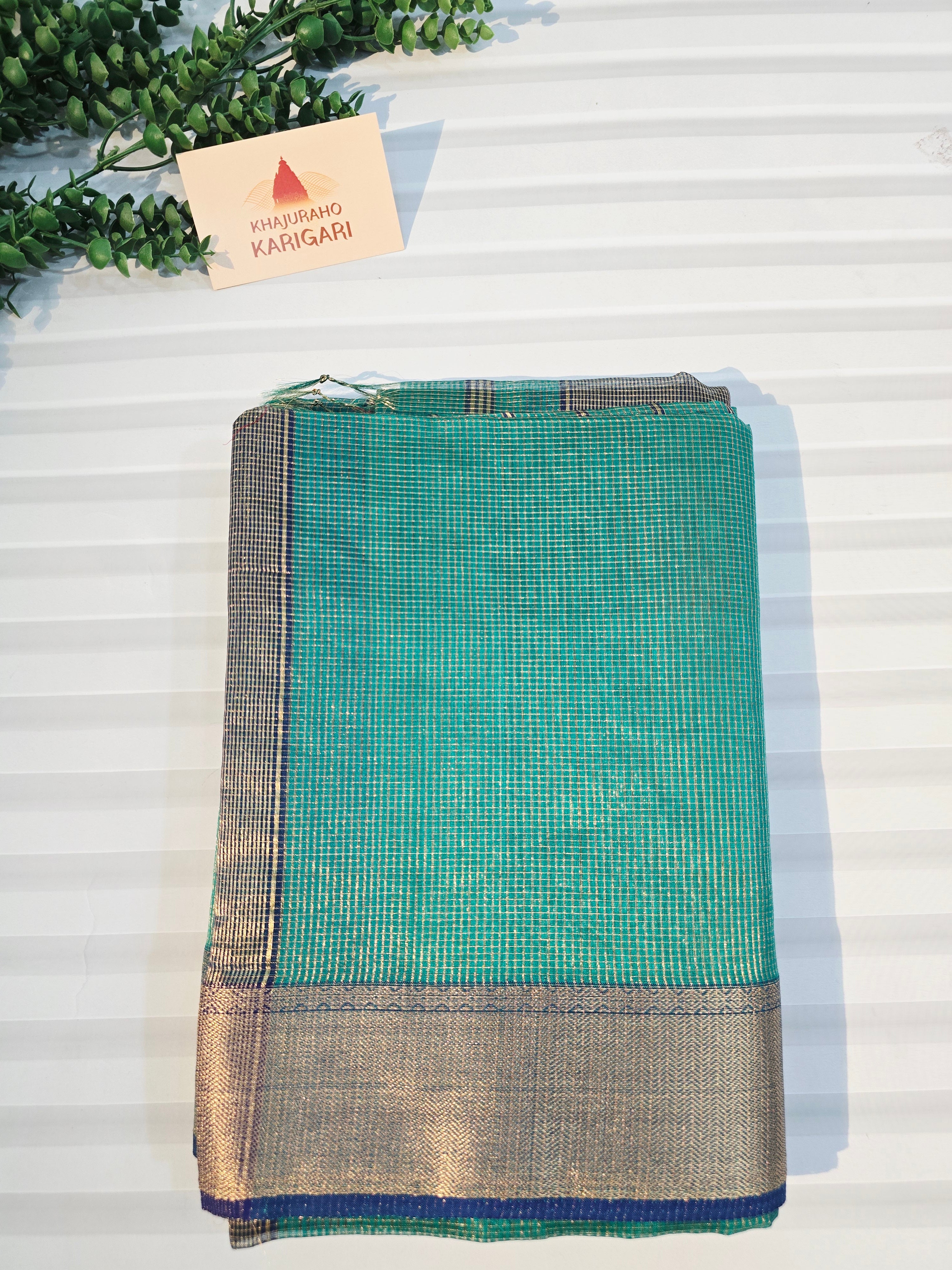 Pure Handloom Maheshwari Zari Checks Saree | Sea Green
