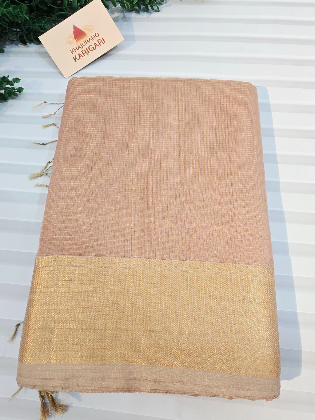 Pure Handloom Maheshwari Zari checks Saree Rose Gold