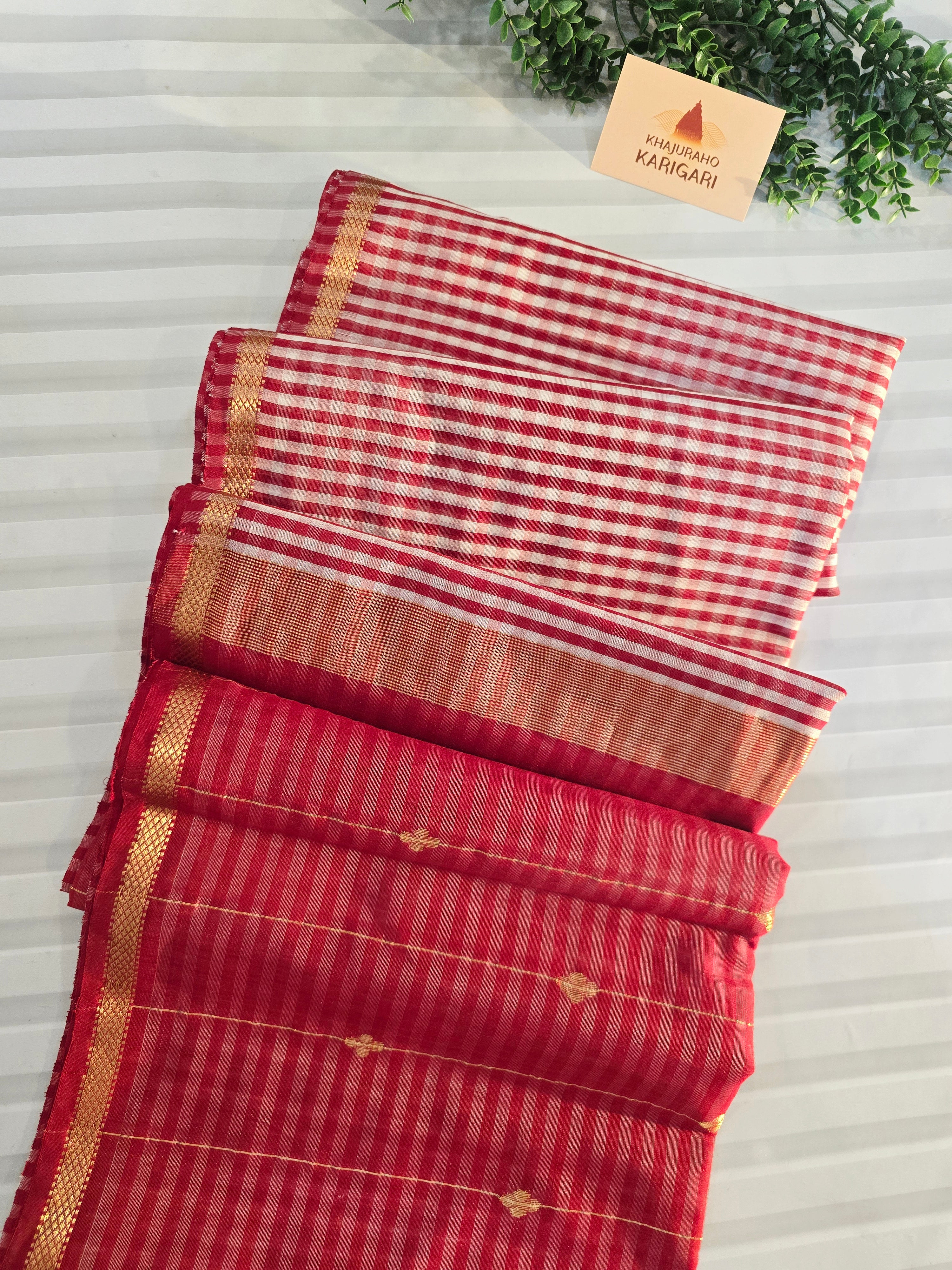 Pure Handwoven Maheshwari Check Saree in Red & White