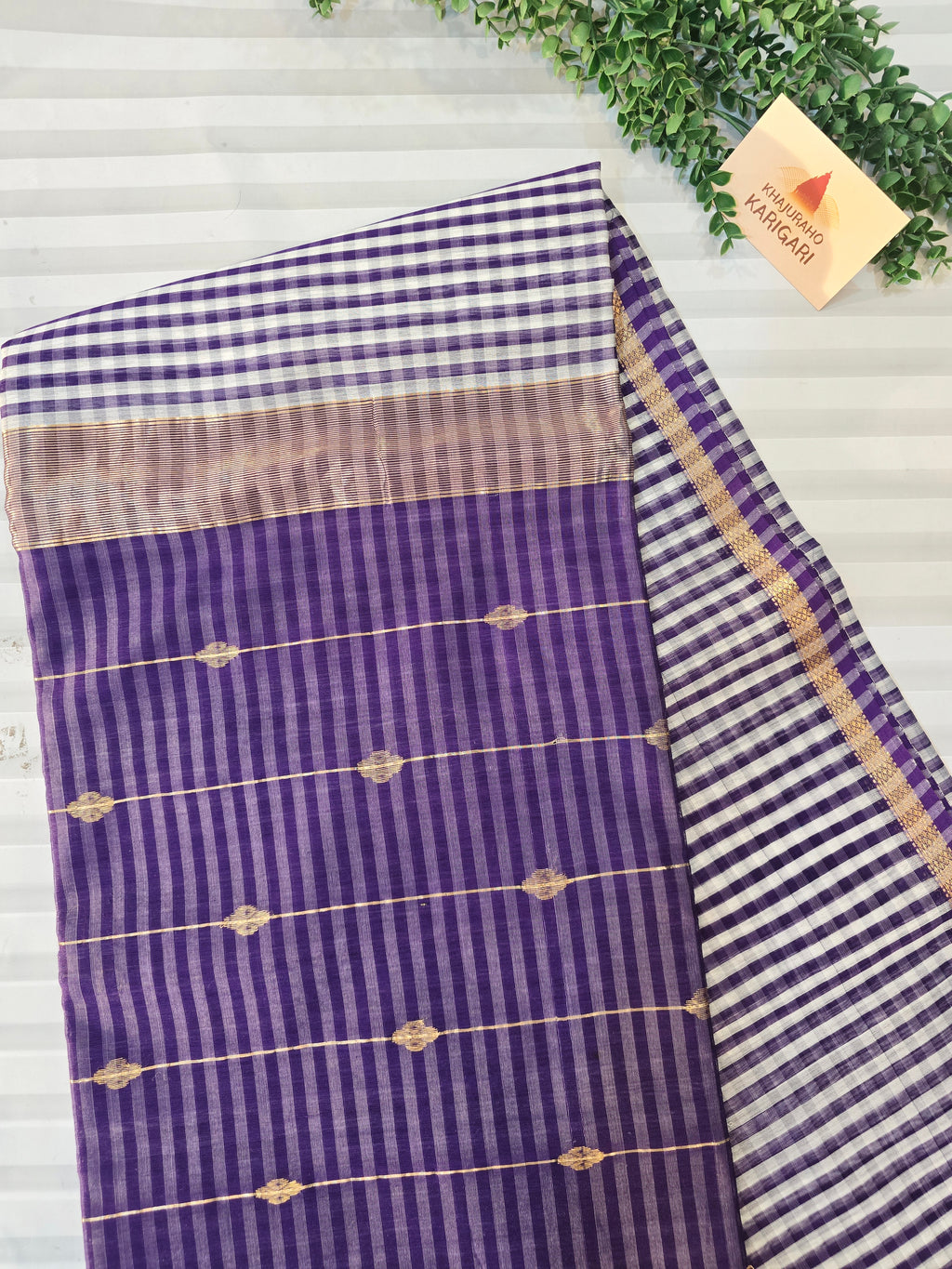 Pure Handwoven Maheshwari Check Saree in Purple & White