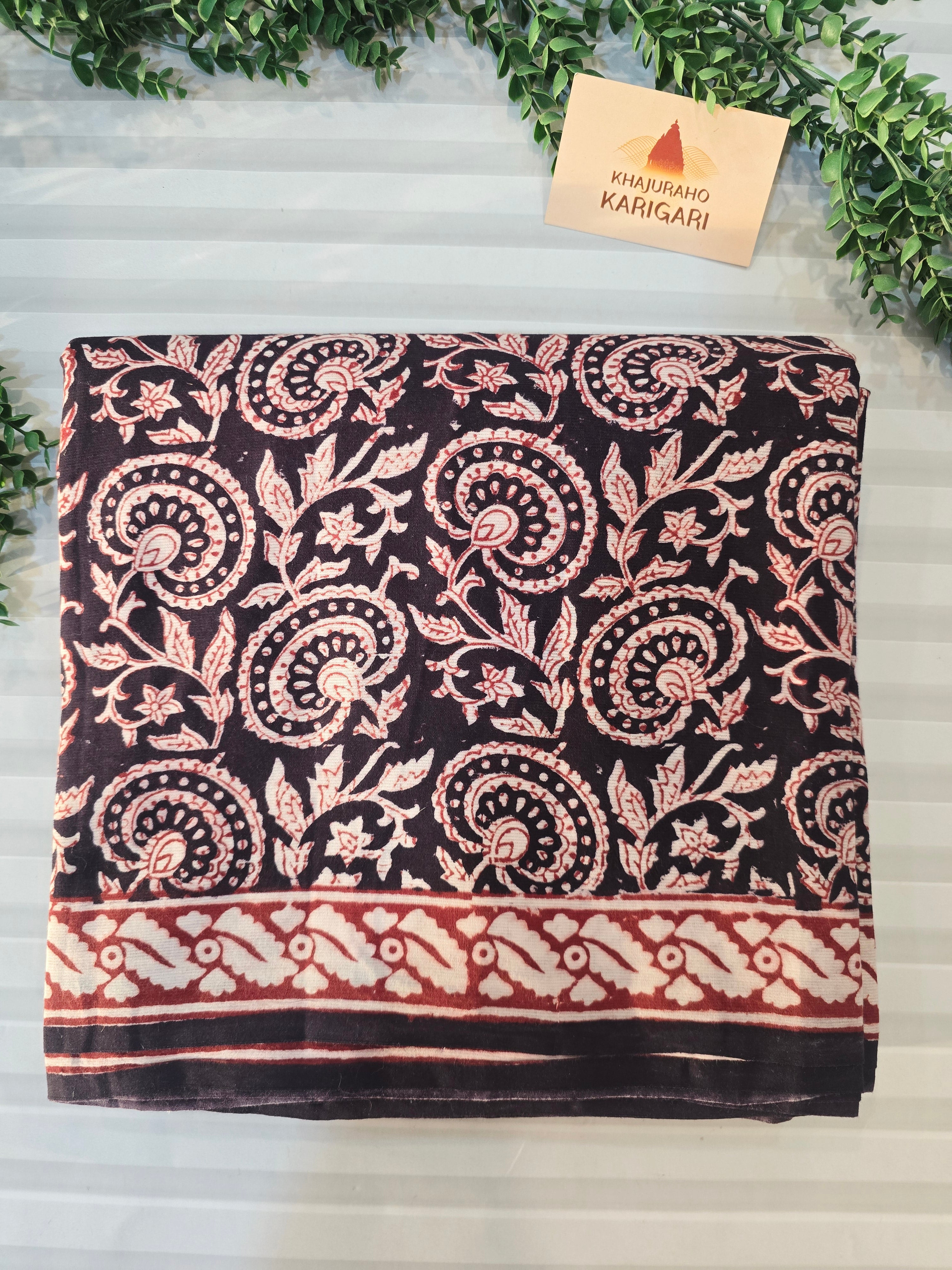 Bagh Hand Block Print Mul Cotton Saree – Black Red Floral