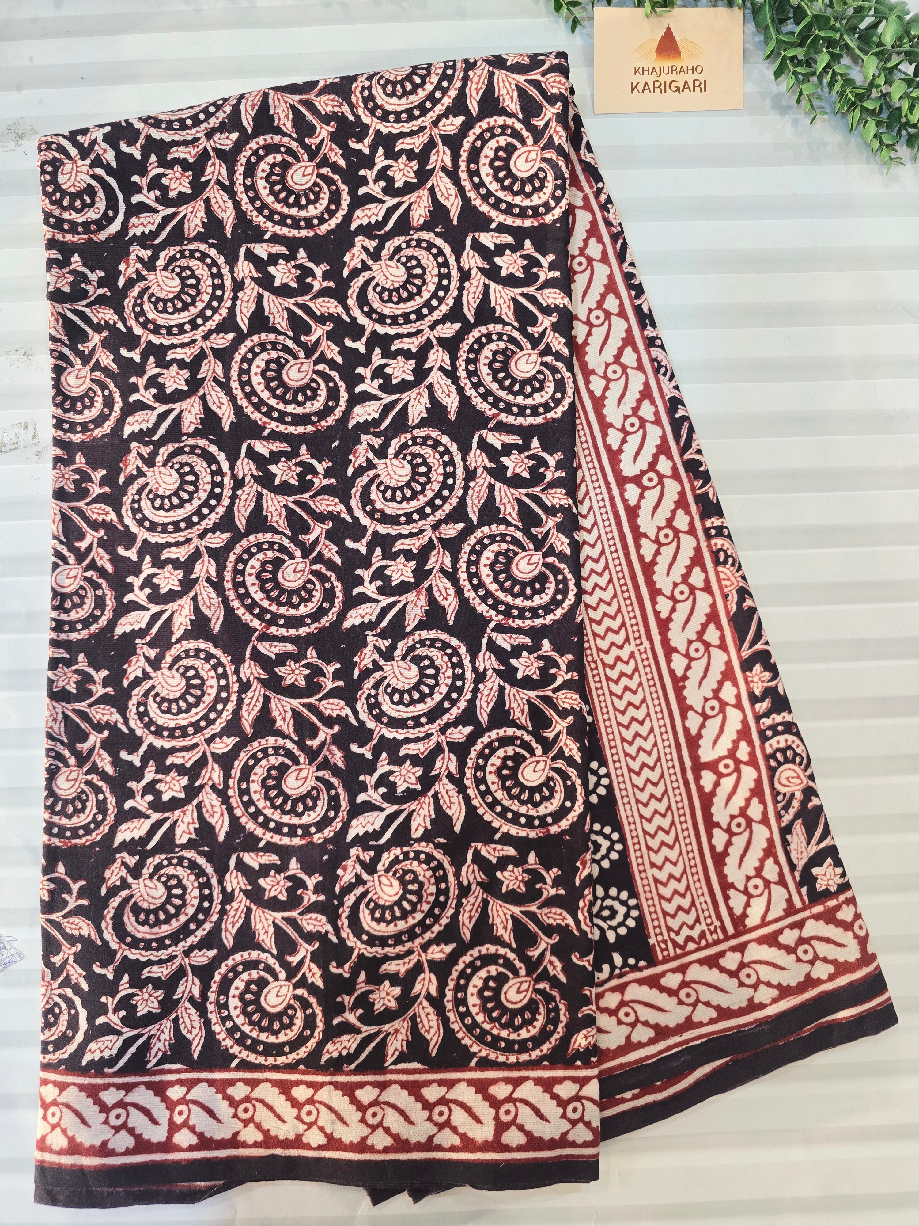 Bagh Hand Block Print Mul Cotton Saree – Black Red Floral