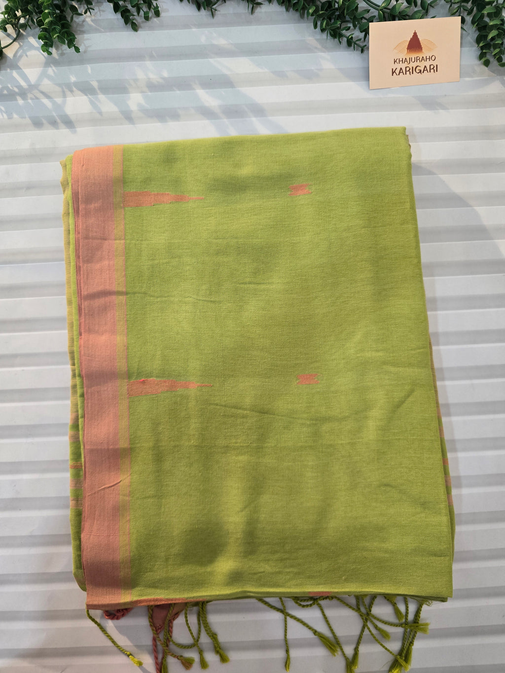 Pure Handwoven Mul Cotton Jamdani - Green