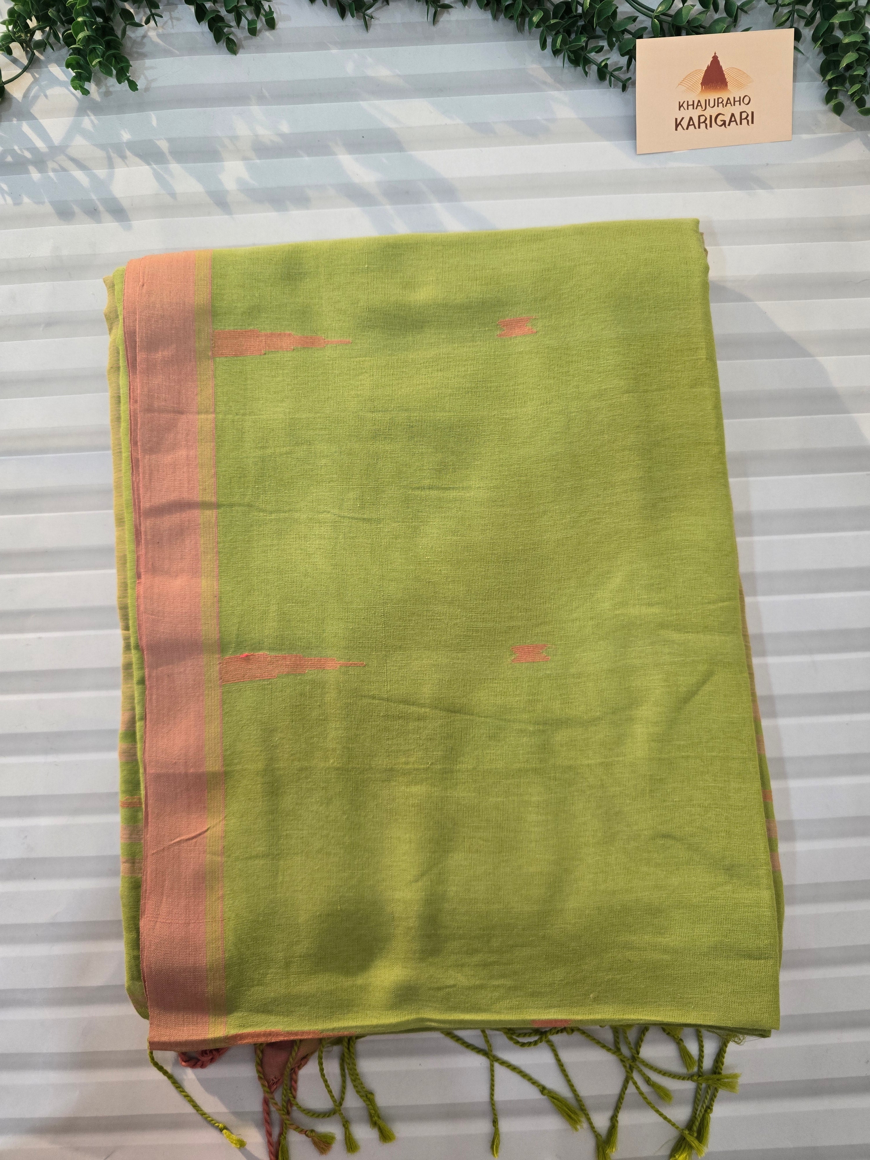 Pure Handwoven Mul Cotton Jamdani - Green