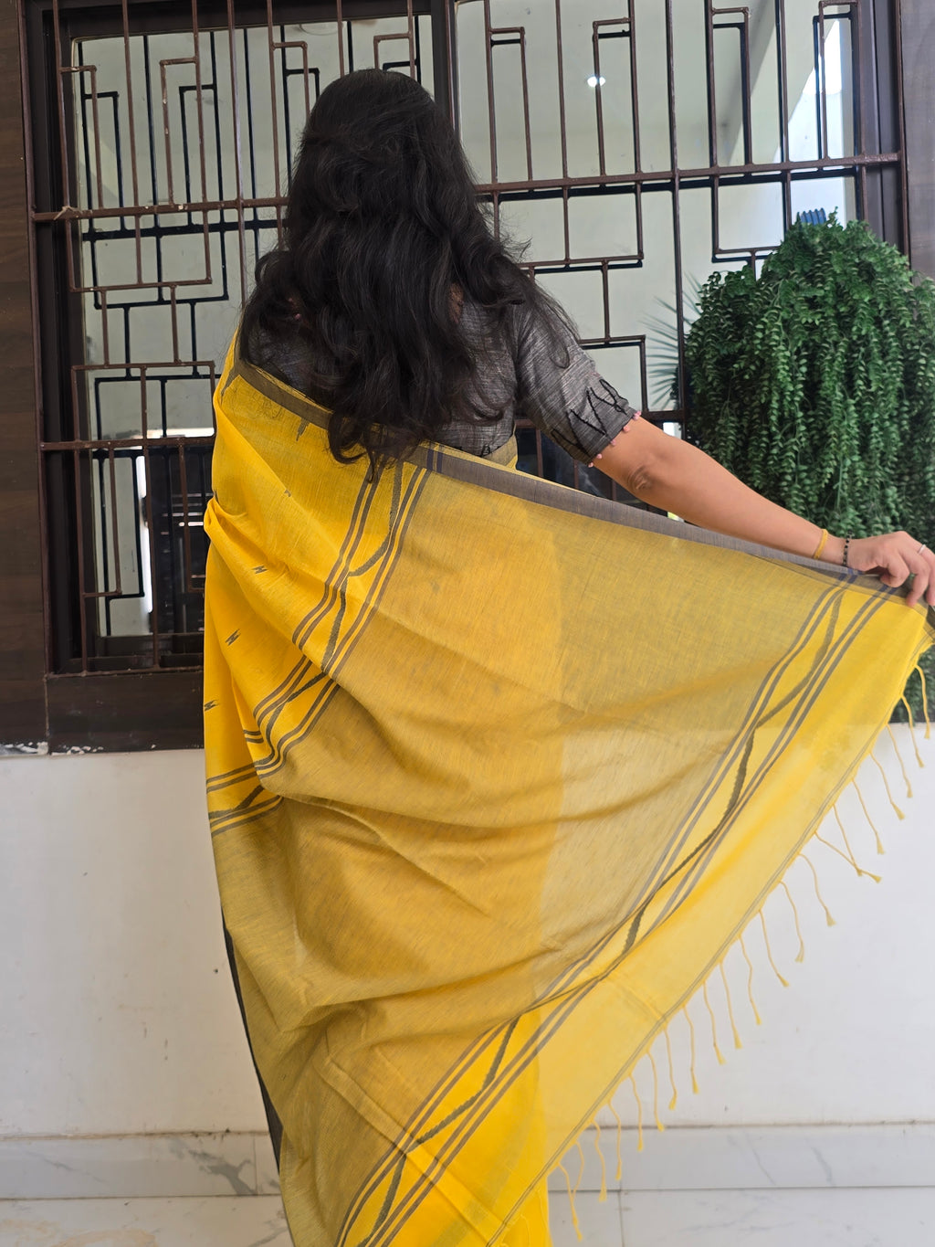 Pure Handwoven Mul Cotton Jamdani - Yellow