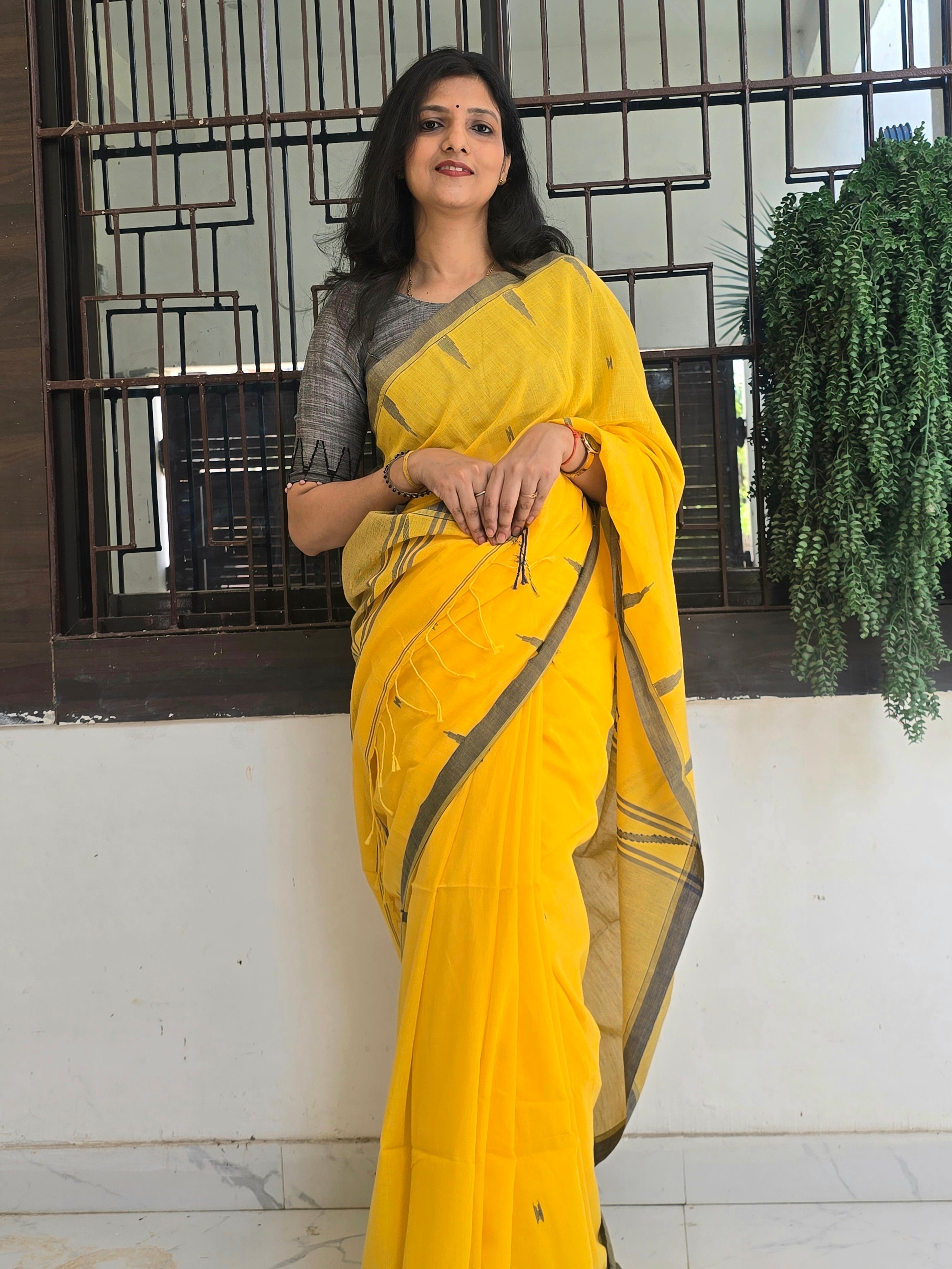 Pure Handwoven Mul Cotton Jamdani - Yellow