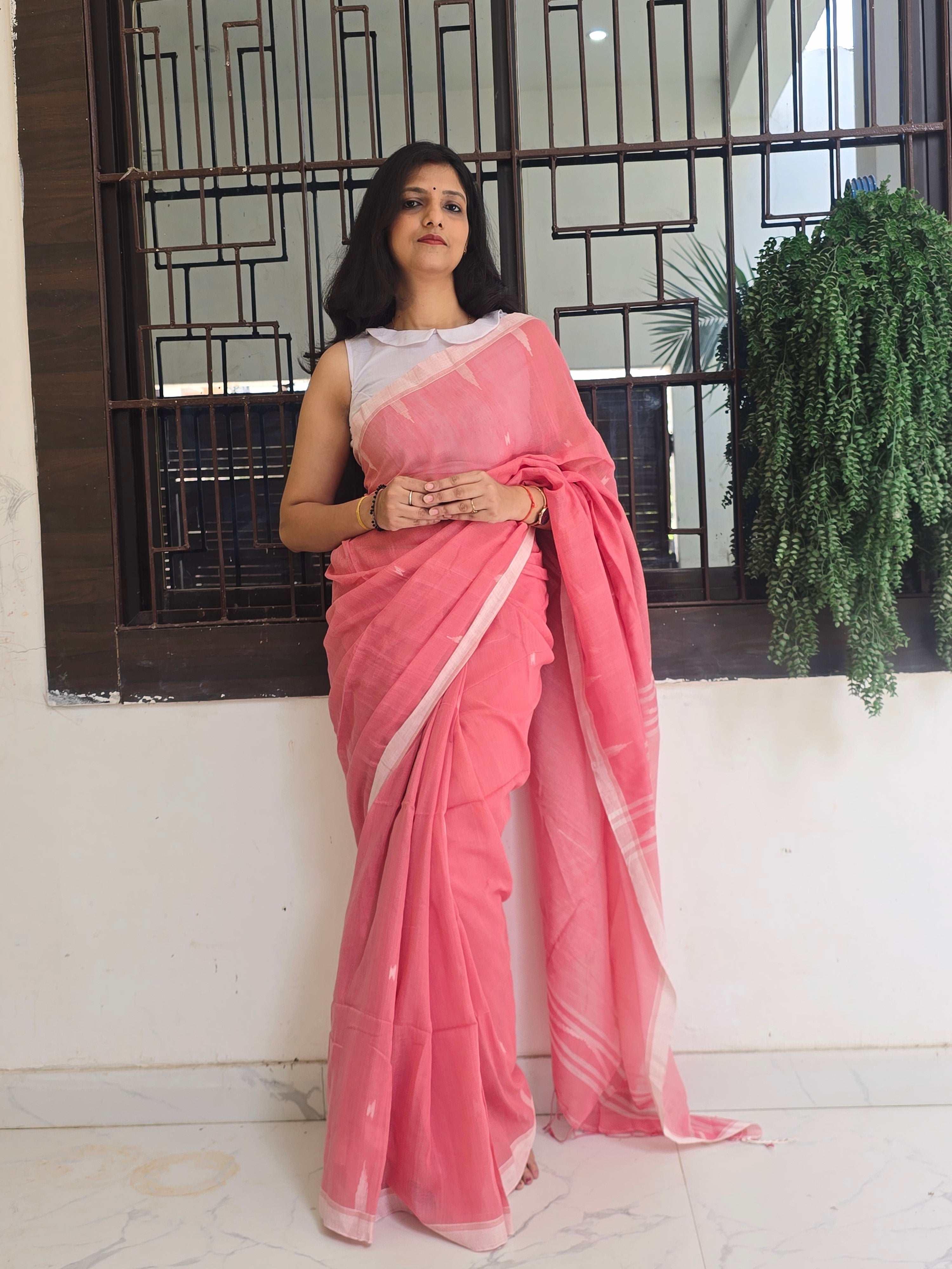 Pure Handwoven Mul Cotton Jamdani - Peach