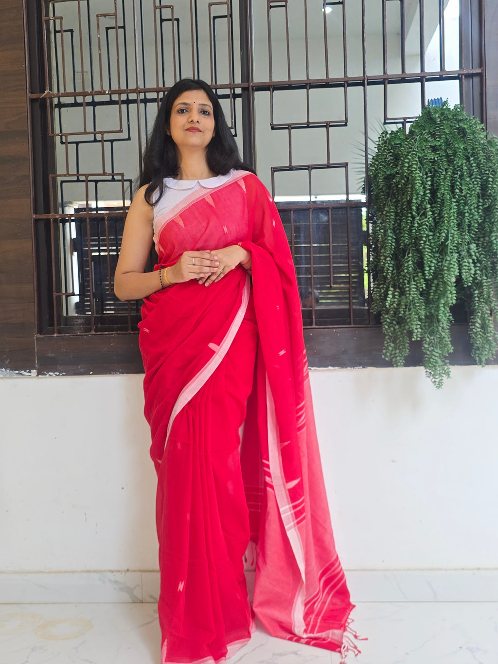 Pure Handwoven Mul Cotton Jamdani - Red