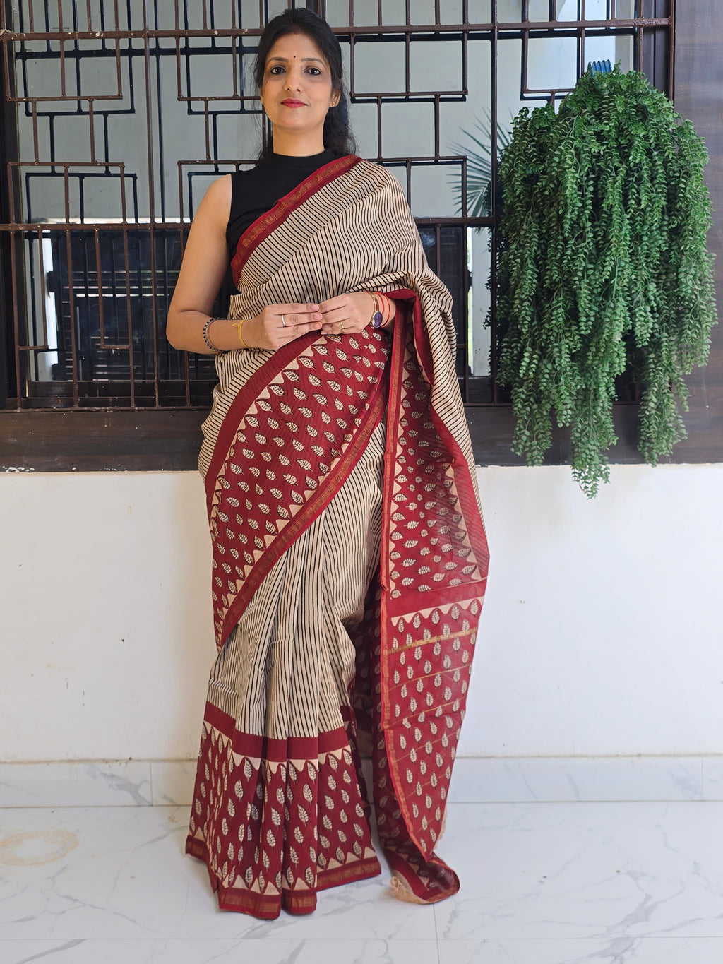 Hand block Printed Chanderi Silk Cotton Saree - Red Leaf