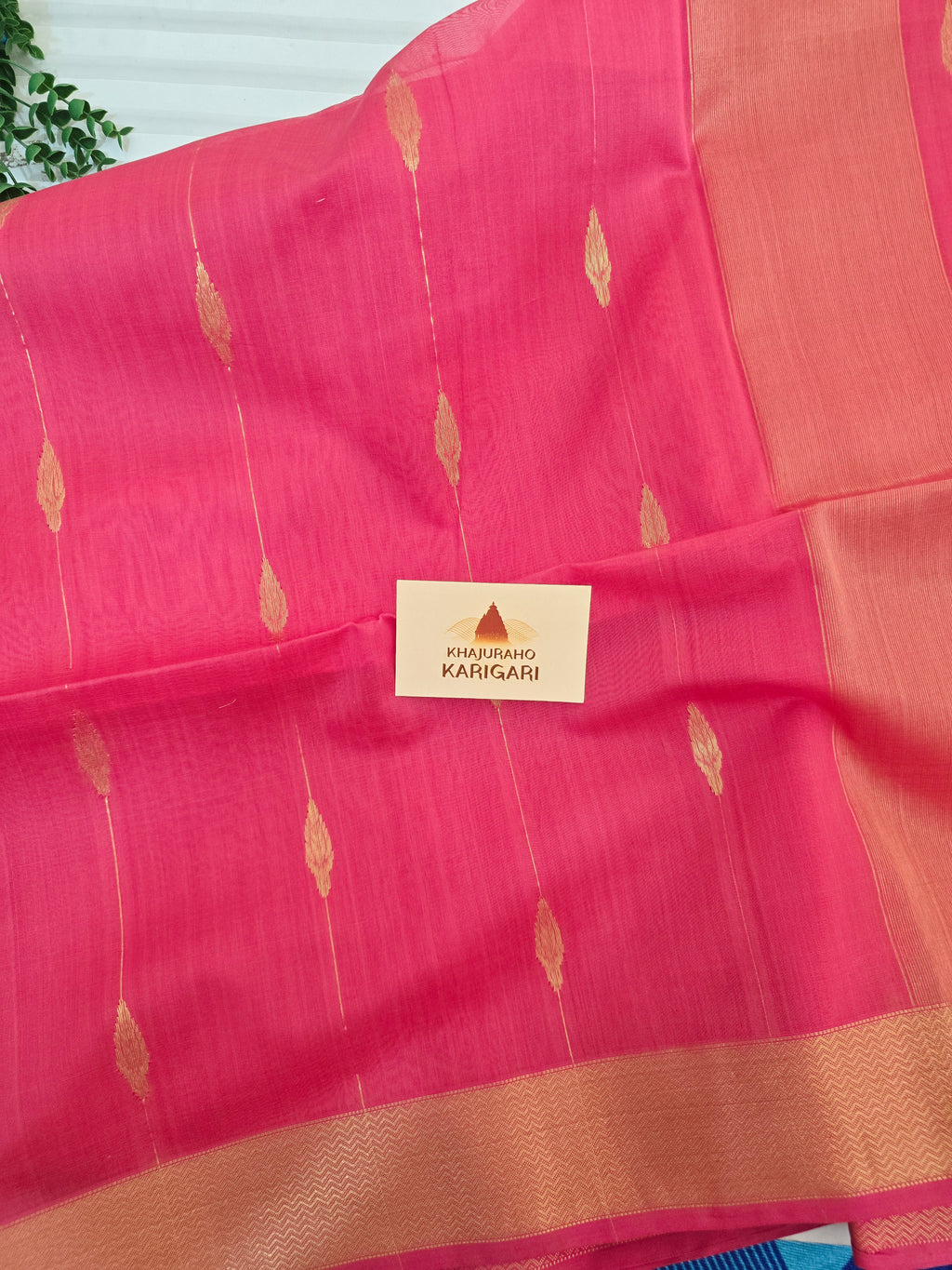 Pure Handwoven Maheshwari Saree Diamond Boota Red