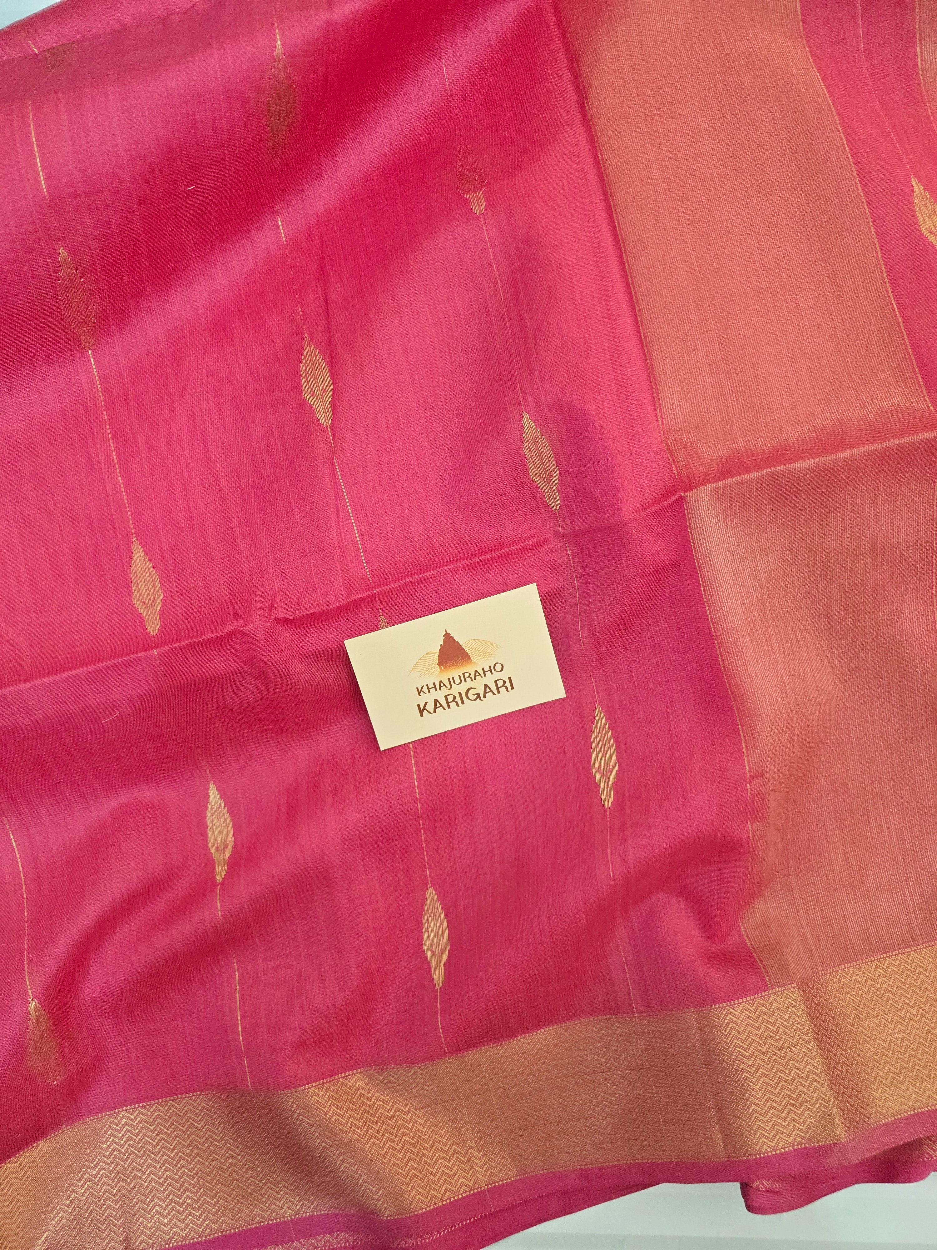 Pure Handwoven Maheshwari Saree Diamond Boota Red