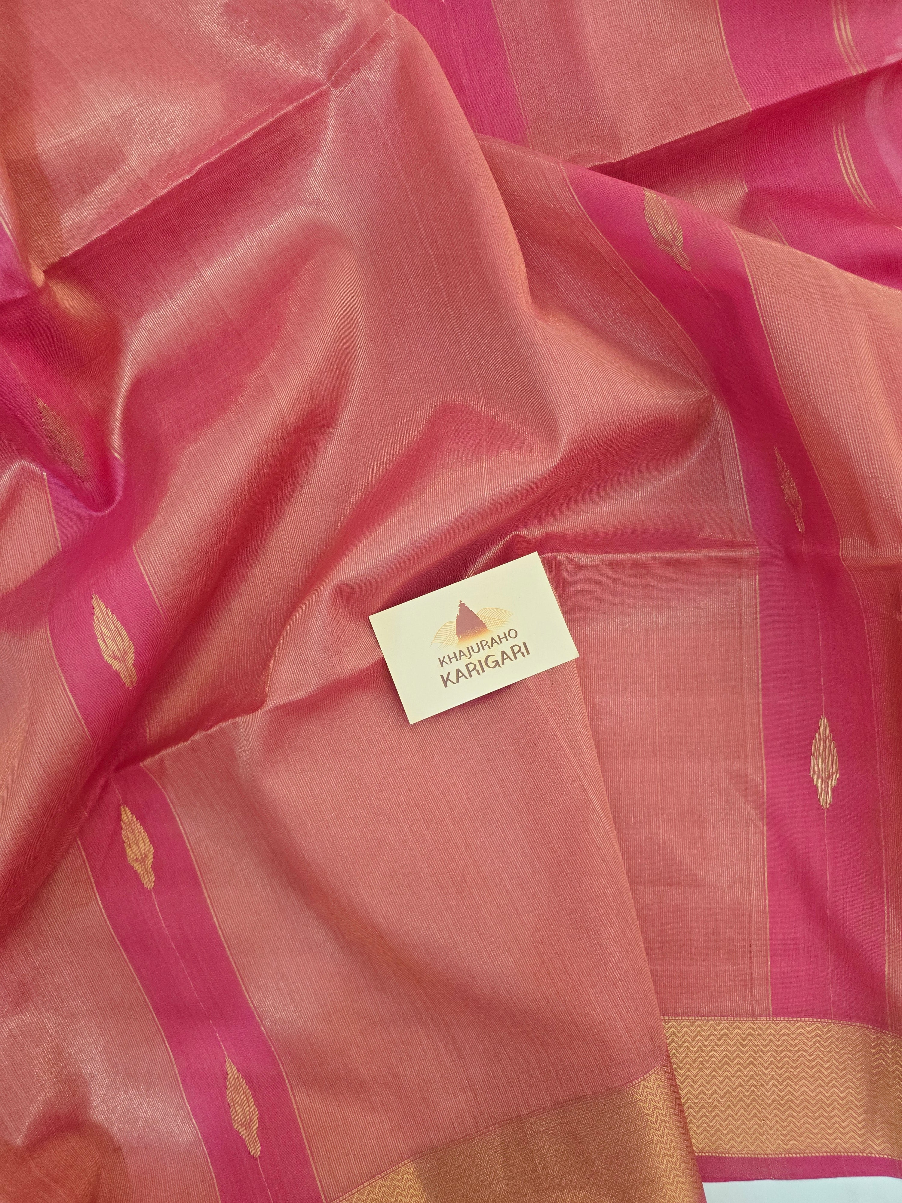 Pure Handwoven Maheshwari Saree Diamond Boota Red