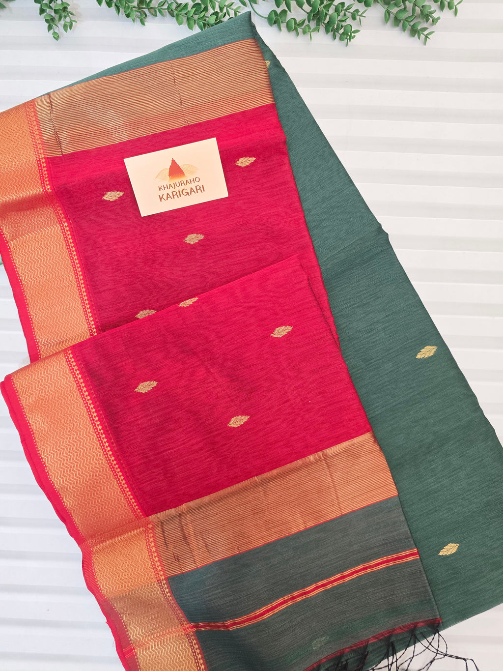 Pure Handwoven Maheshwari Saree Leaf Motif - Grey Red