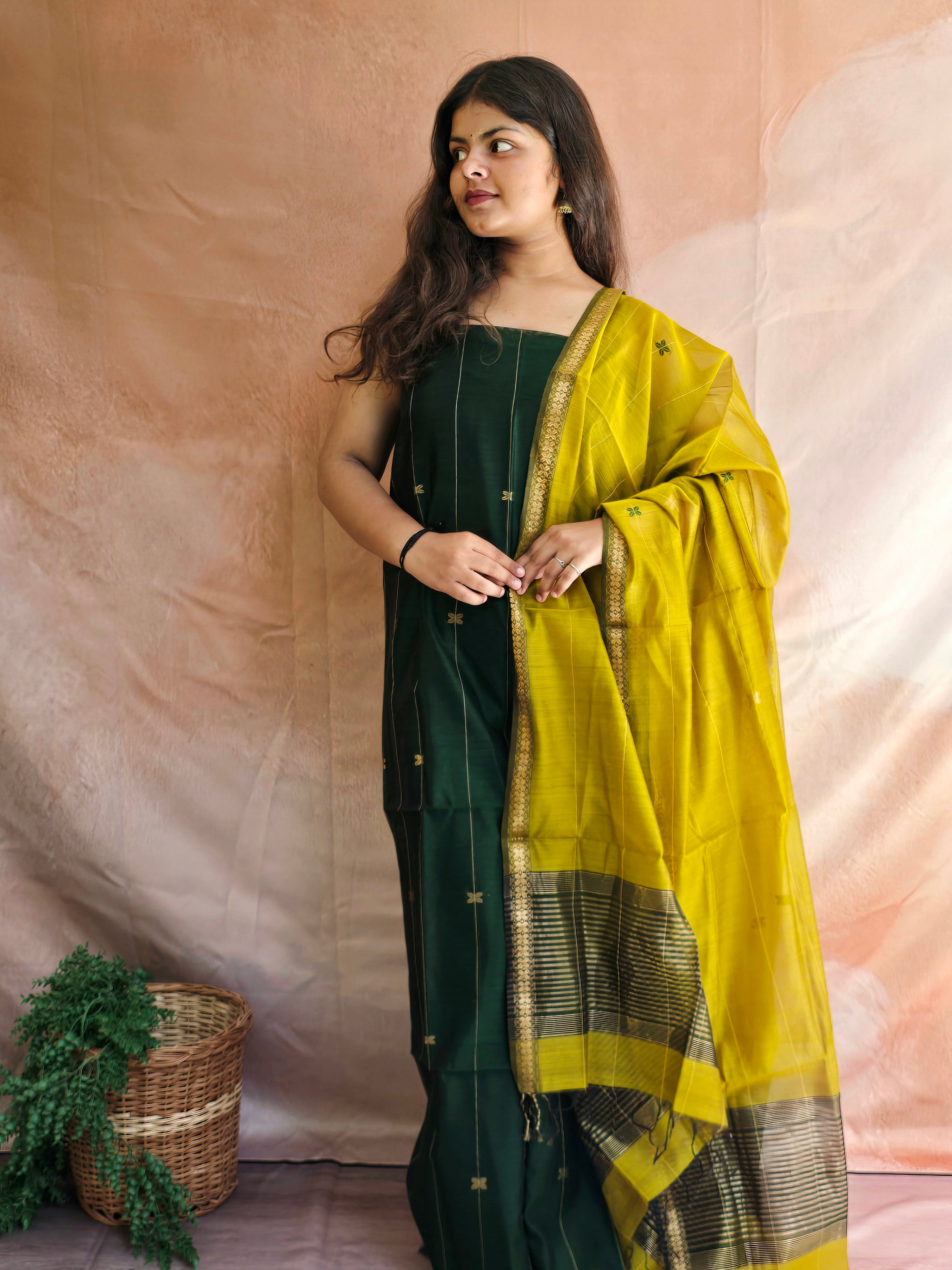 Pure Handwoven Maheshwari Kurta Dupatta Set - Green Yellow