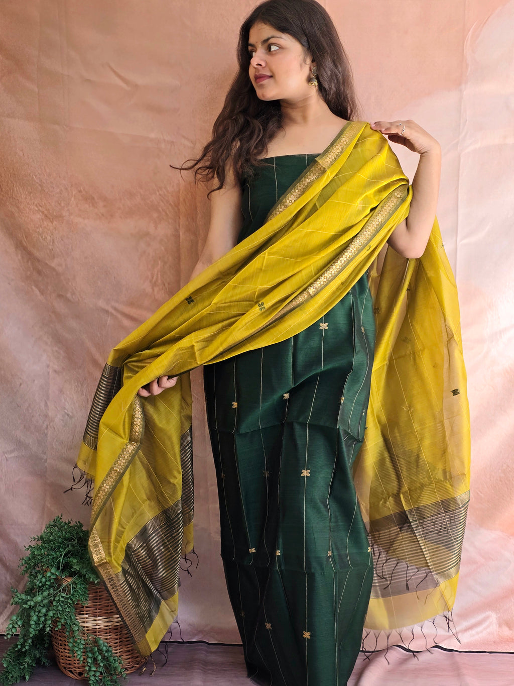 Pure Handwoven Maheshwari Kurta Dupatta Set - Green Yellow