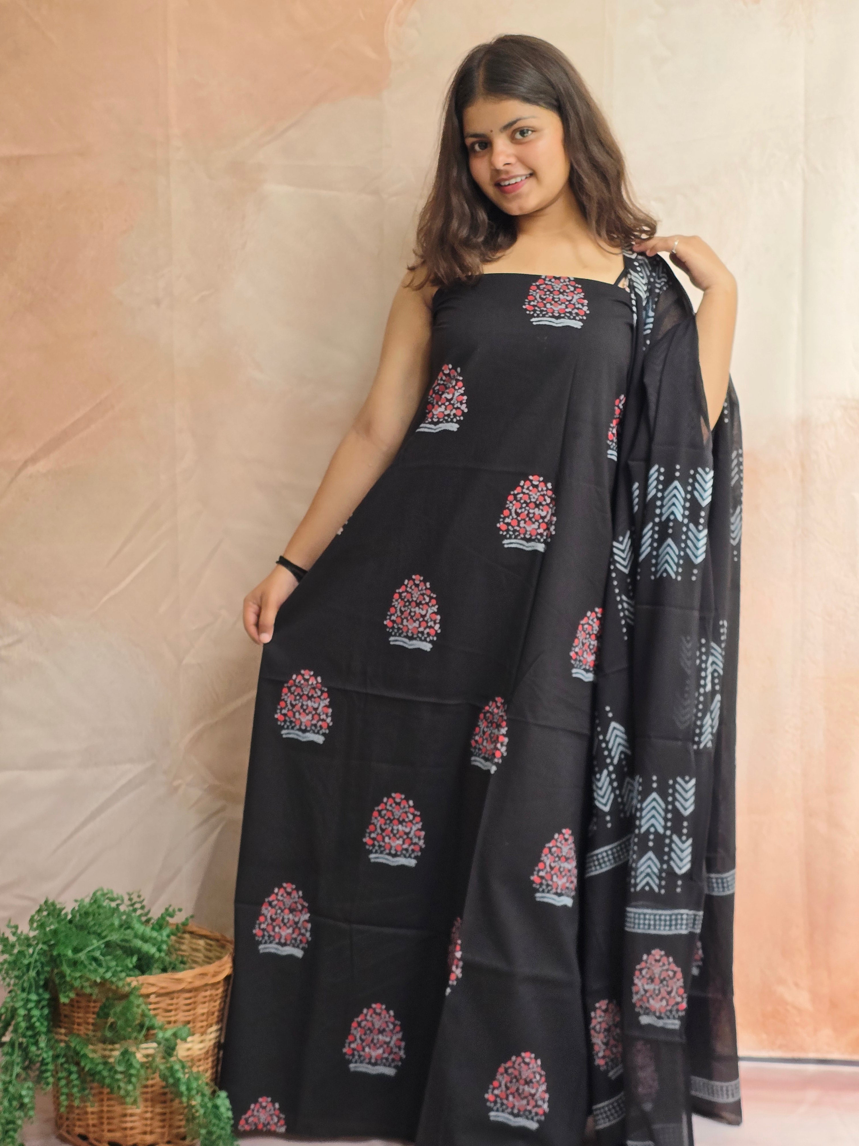Handblock Printed Mul Cotton Dress Material Set - Black
