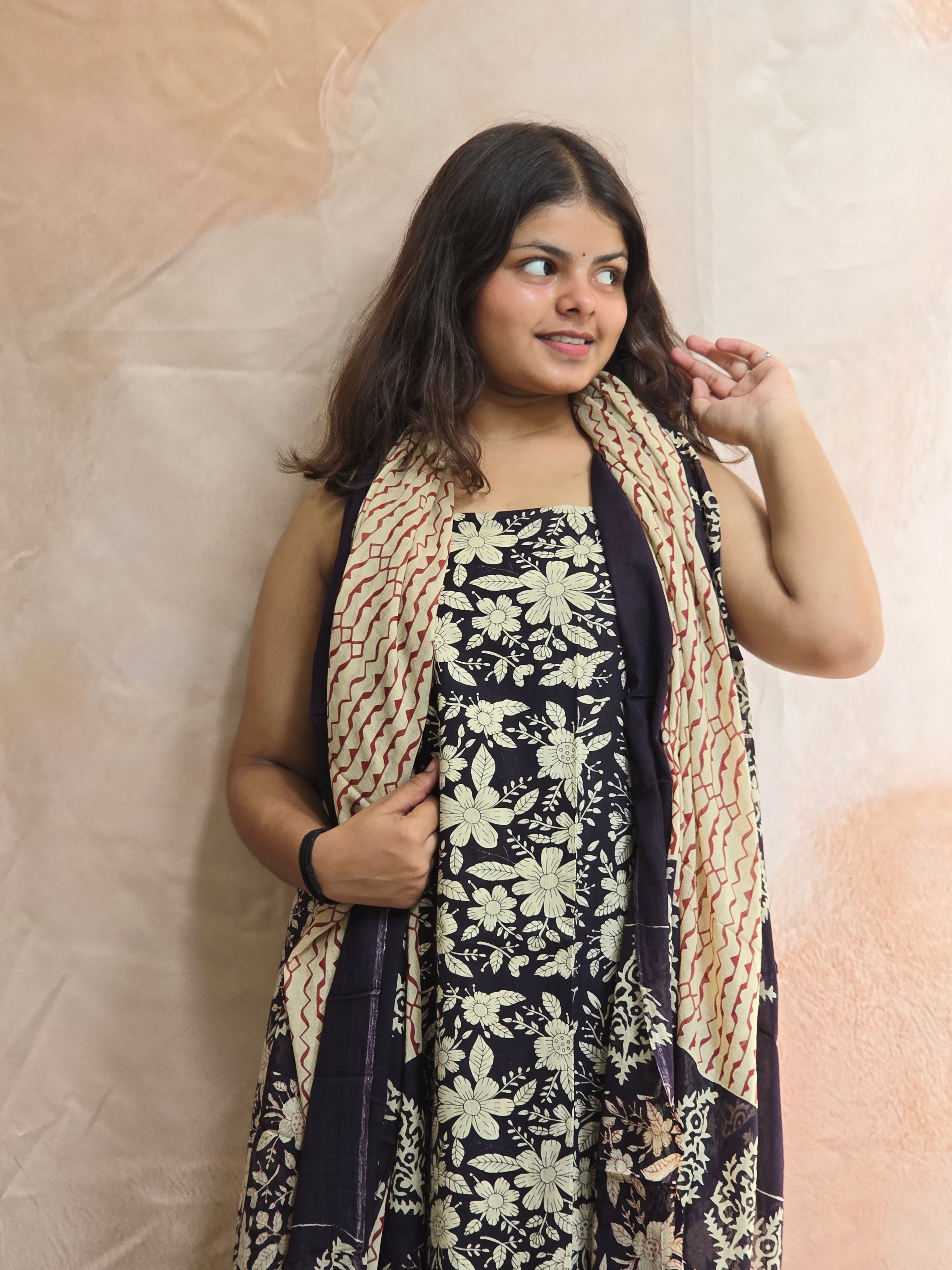 Handblock Printed Mul Cotton Dress Material Set - Black floral