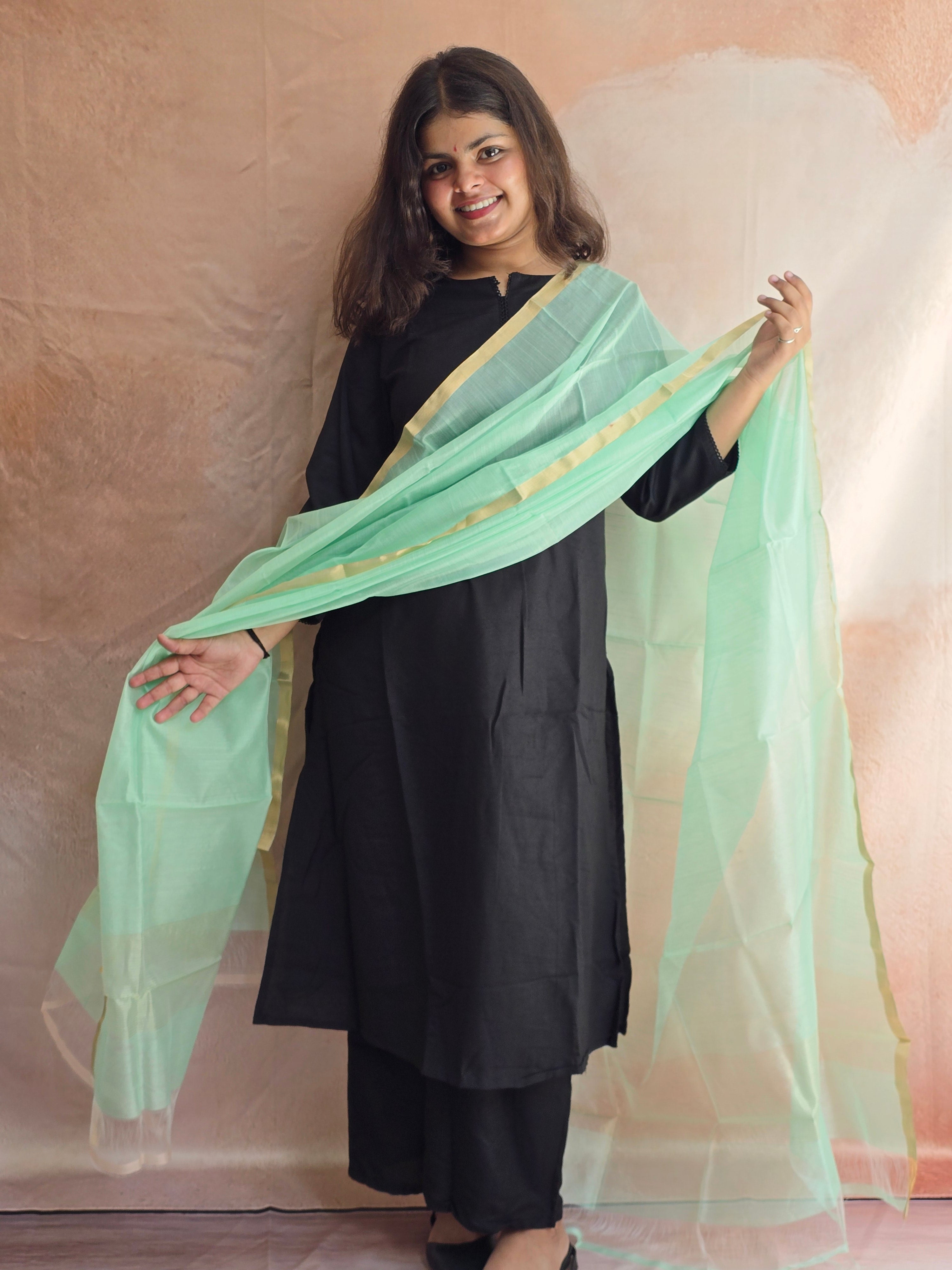Handwoven Chanderi Silk-Cotton Dupatta with Zari Border - Green