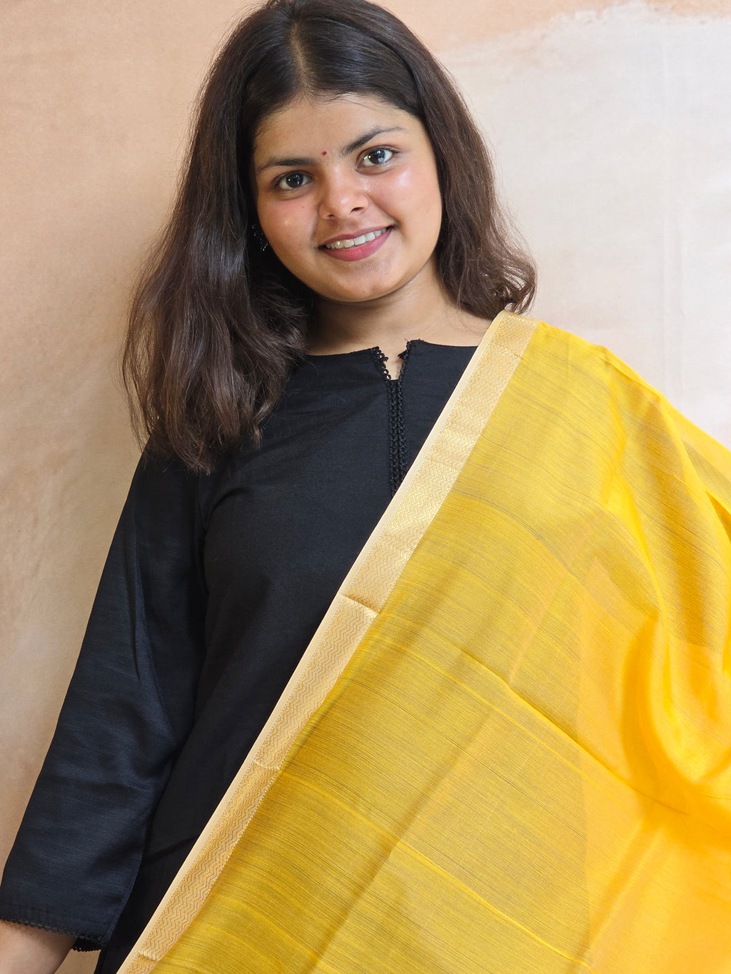 Handwoven Maheshwari Silk-Cotton Dupatta with Zari Border - Yellow