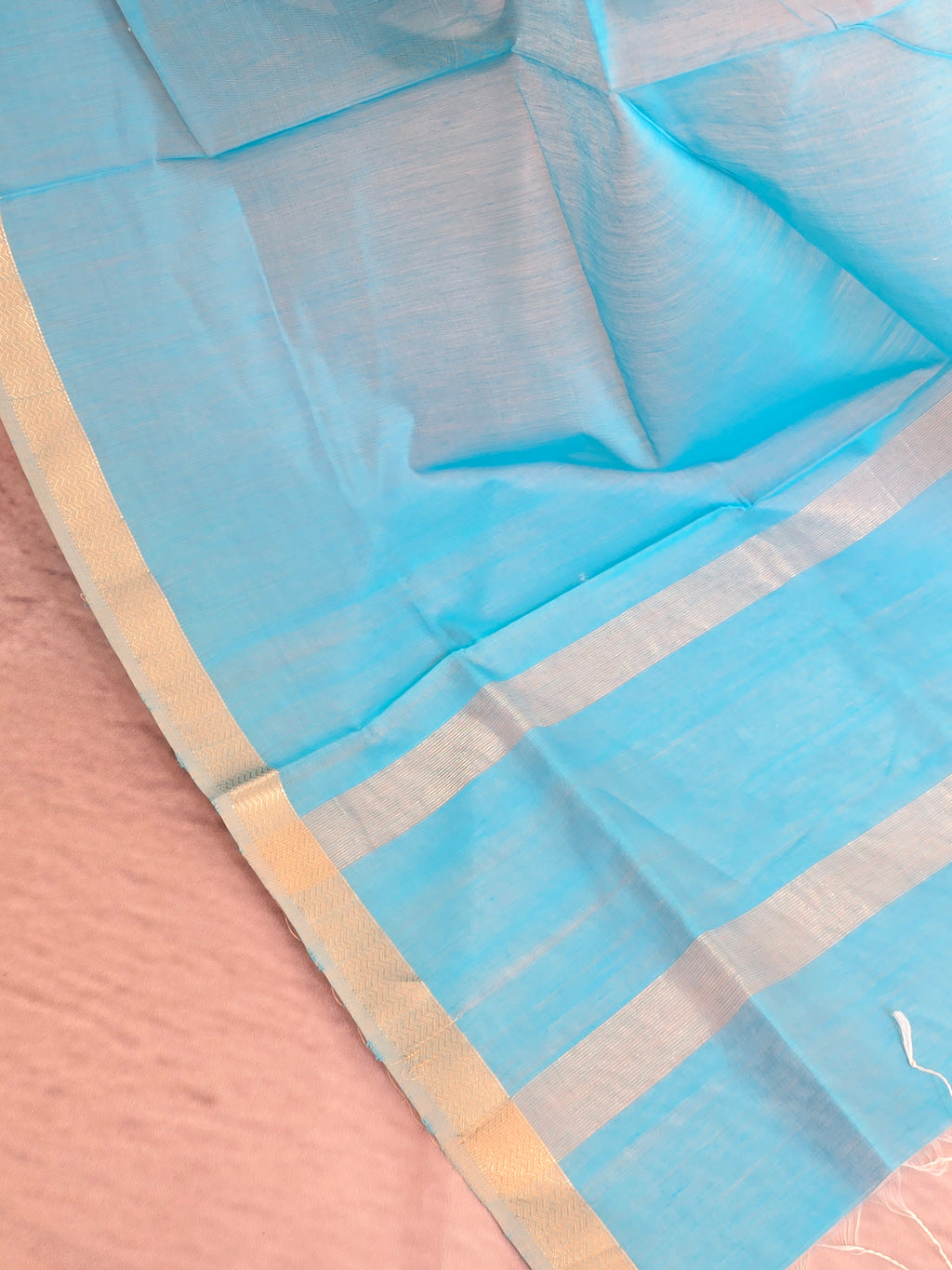 Handwoven Maheshwari Silk-Cotton Dupatta with Zari Border - Light Blue