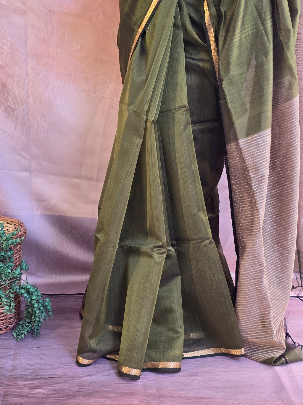 Pure Maheshwari Saree with Ghicha Pallu – Green