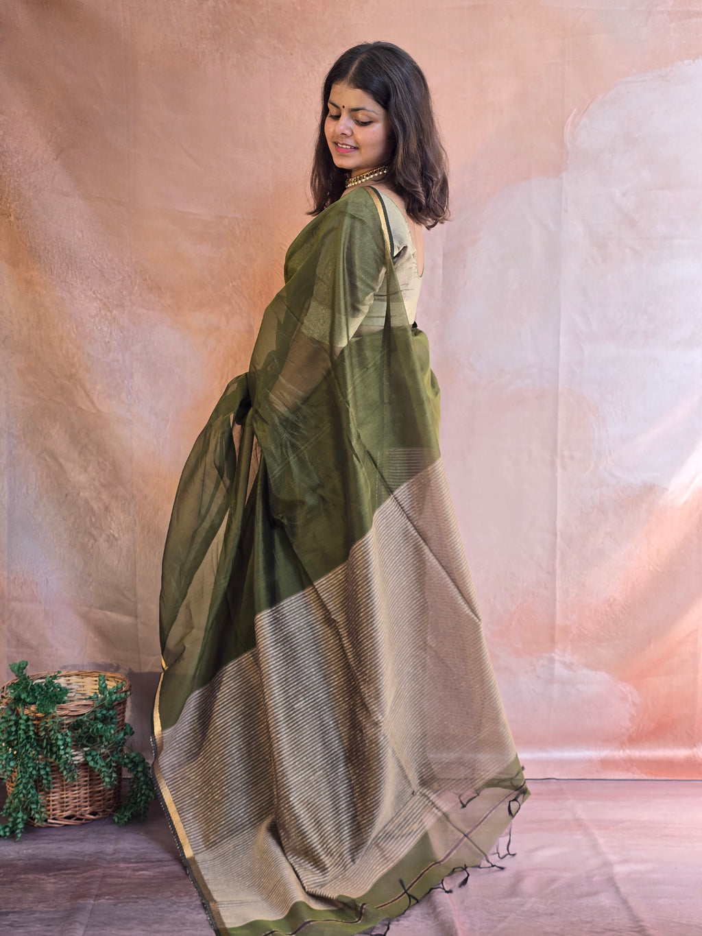 Pure Maheshwari Saree with Ghicha Pallu – Green