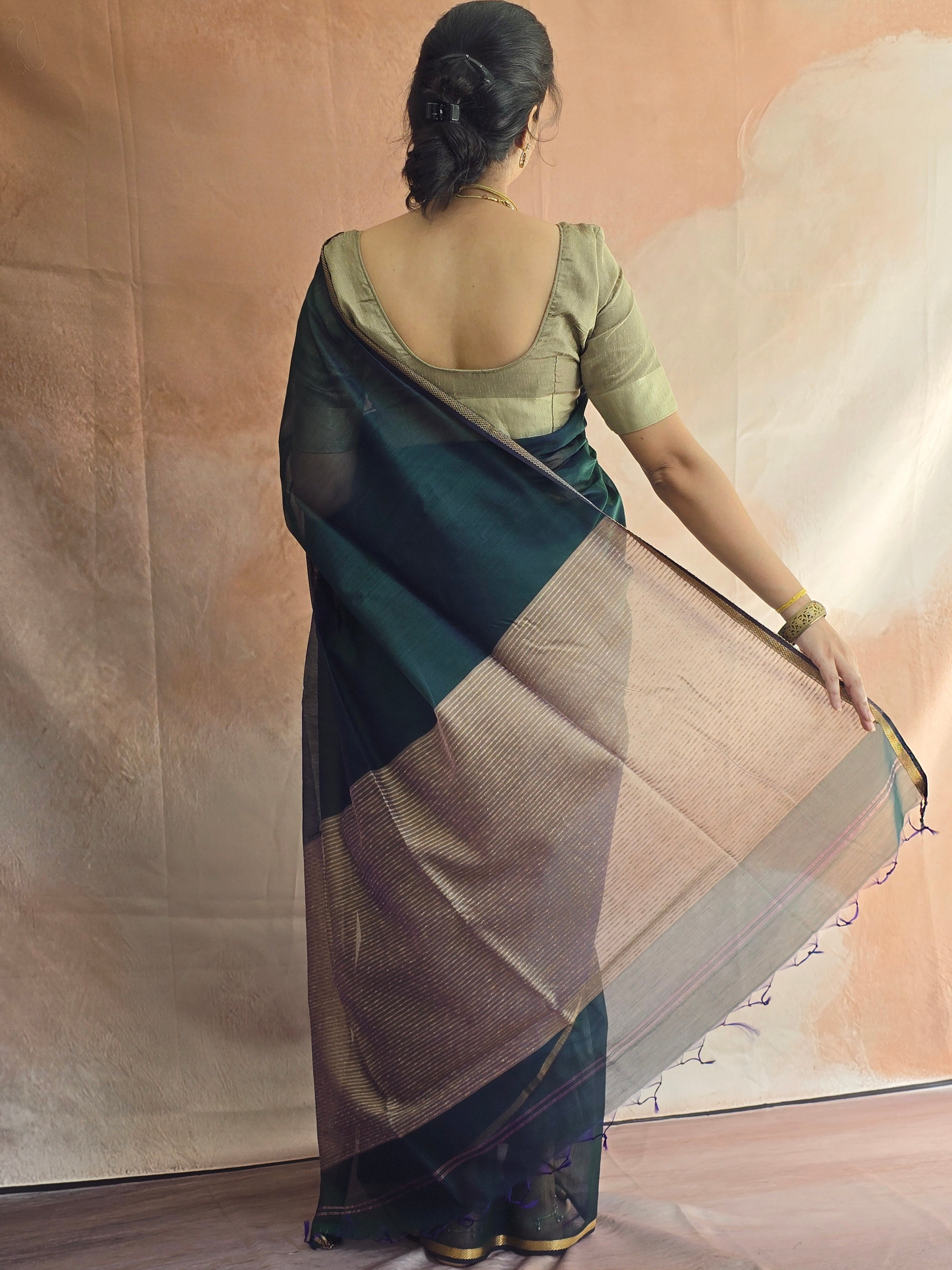 Pure Maheshwari Silk Cotton Saree with Ghicha Pallu – Peacock Blue