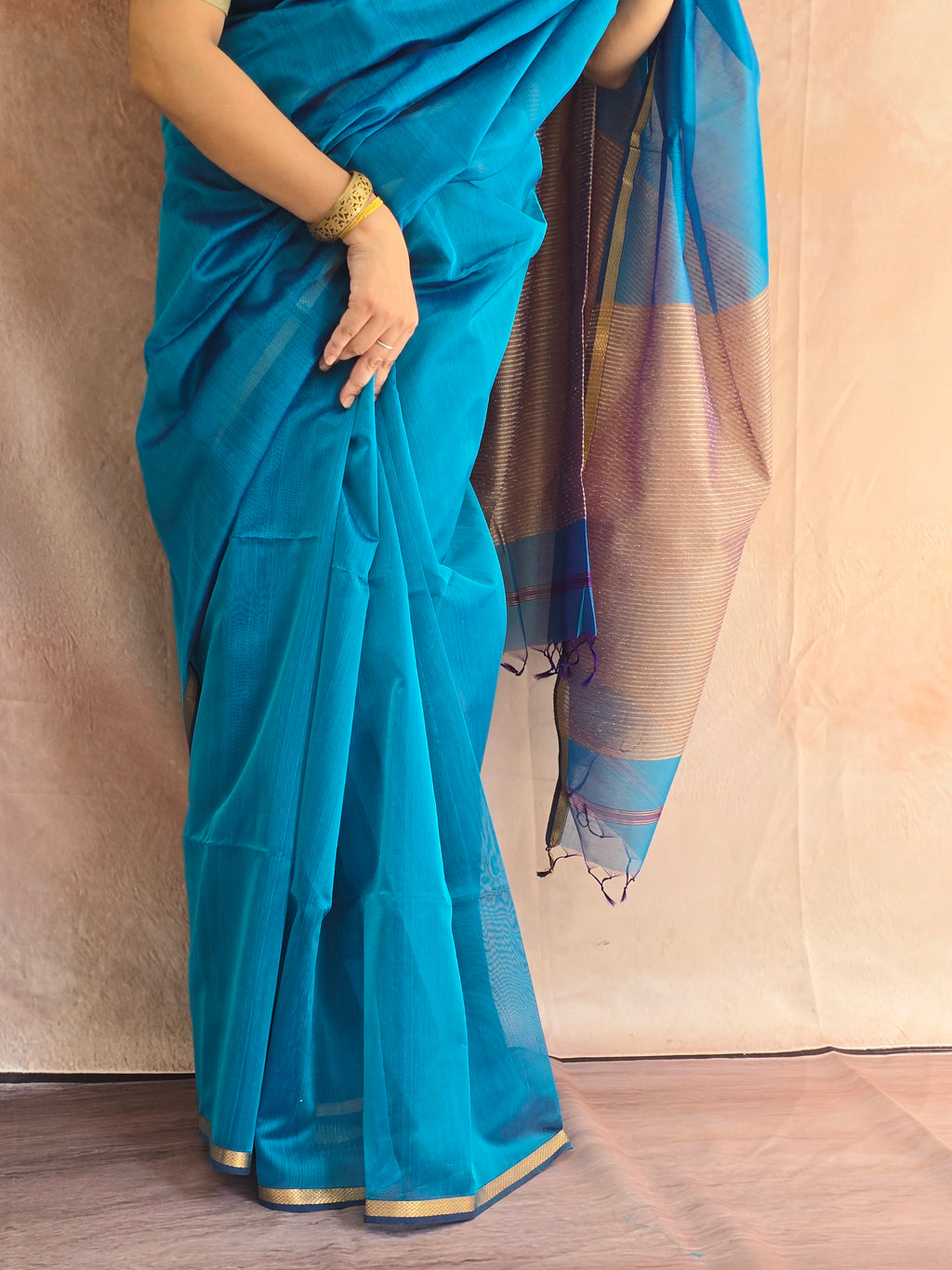 Pure Maheshwari Saree with Ghicha Pallu – Blue