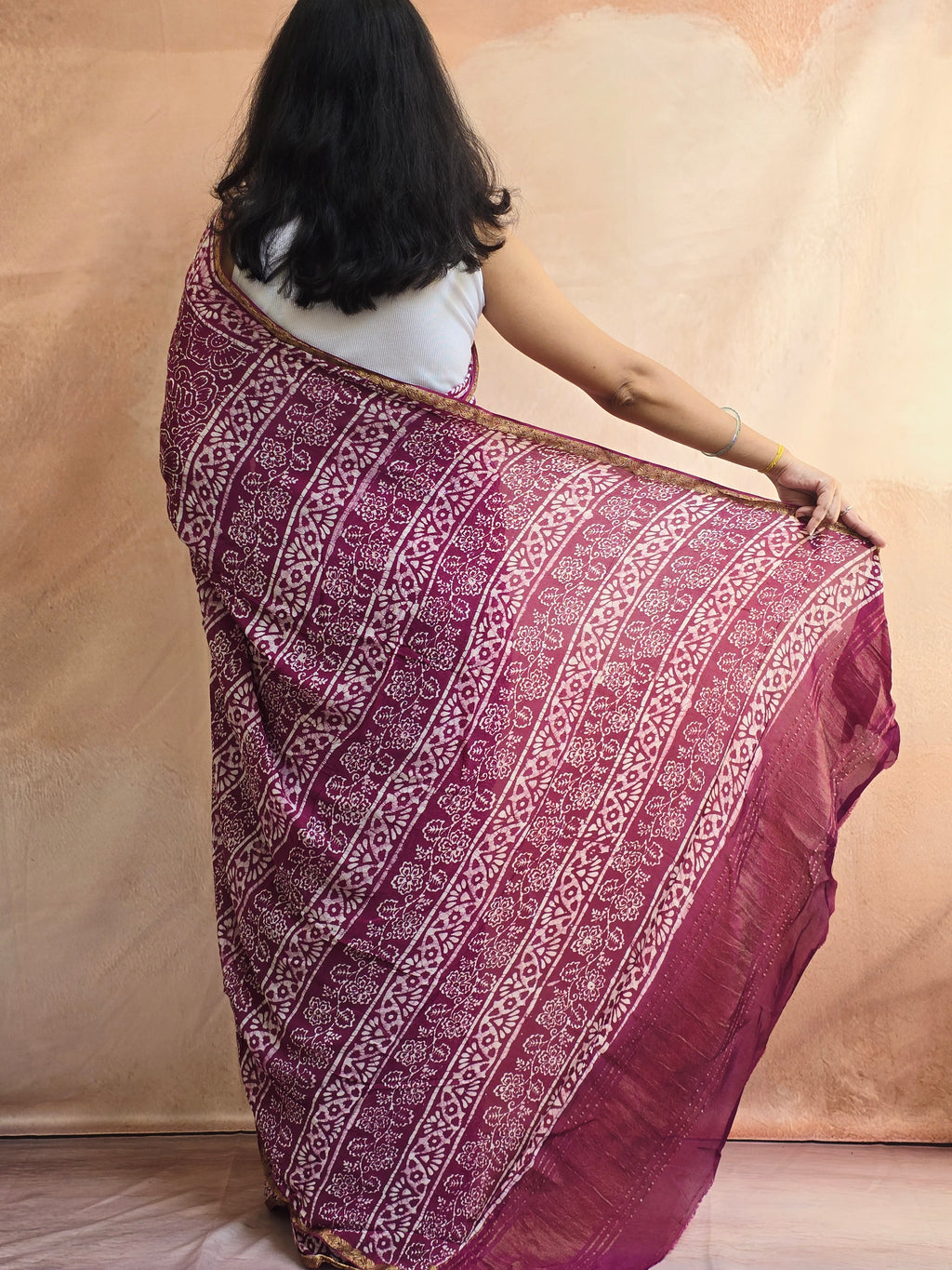 Hand Batik Printed Chinon Saree with Blouse Piece - Purple