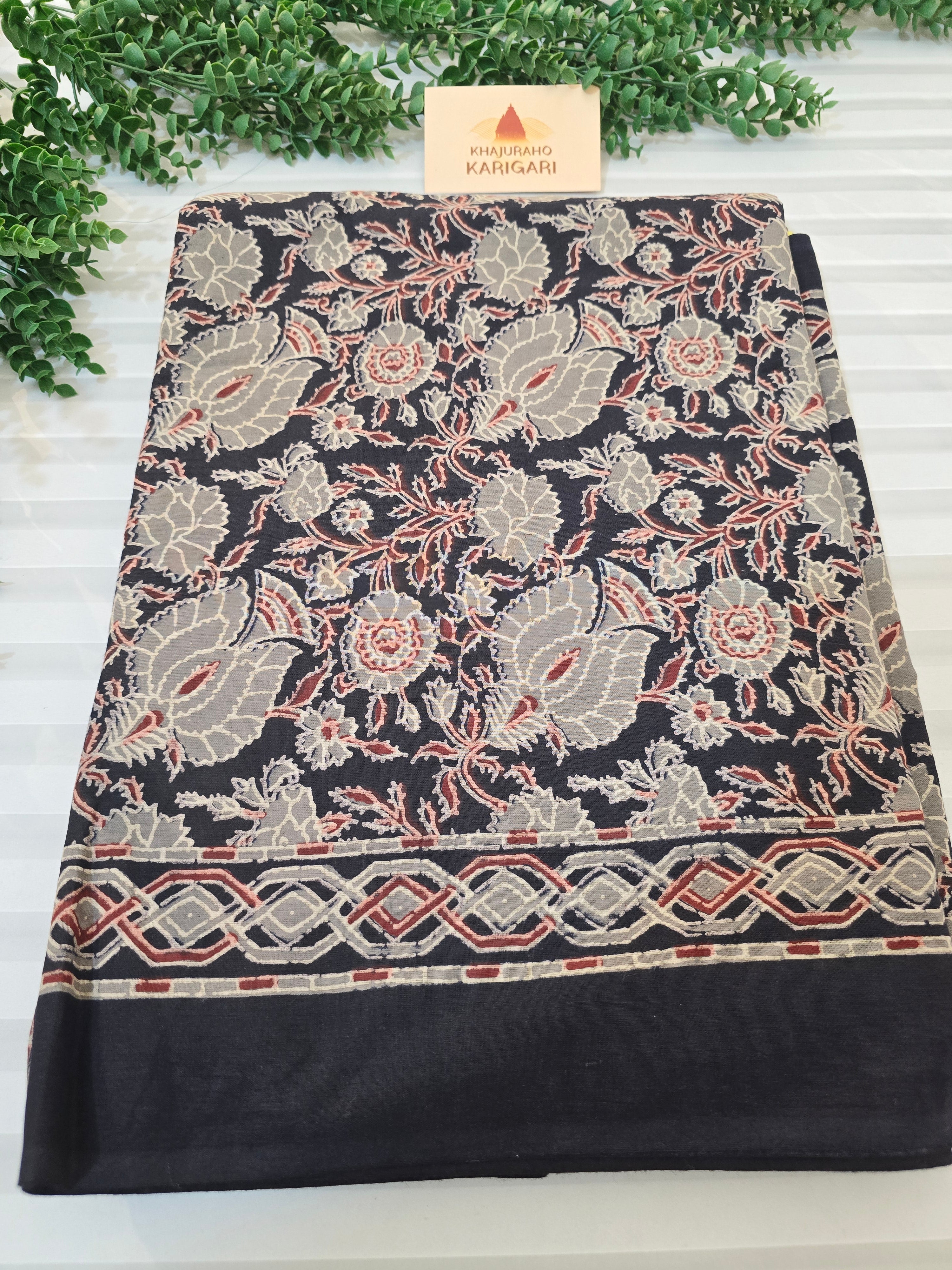 Handblock Printed Mul Cotton Saree Floral Motifs. - Black