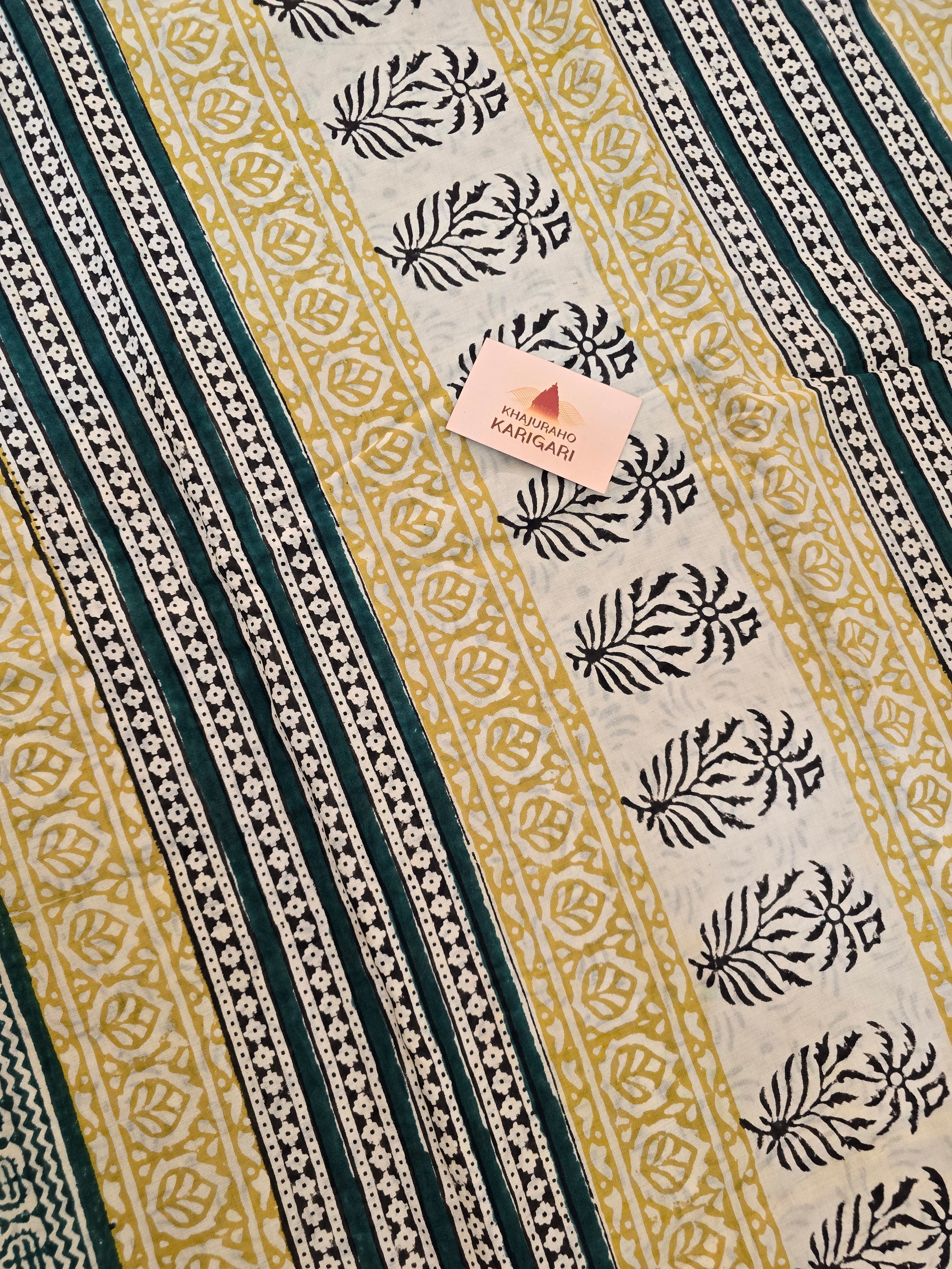 Handblock Printed Mul Cotton Saree Zigzag Motifs - Offwhite