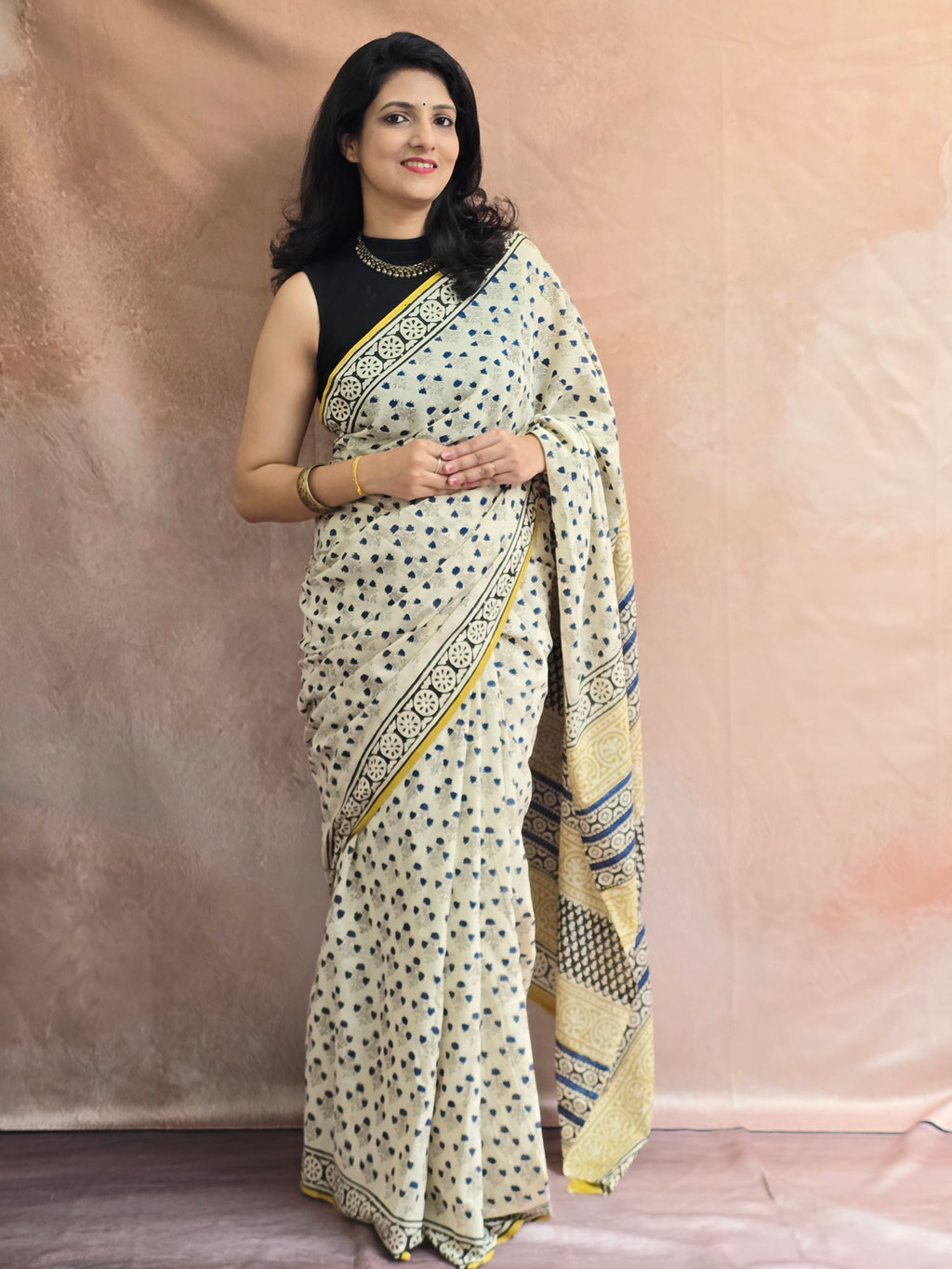 Handblock Printed Mul Cotton Saree Beige Floral