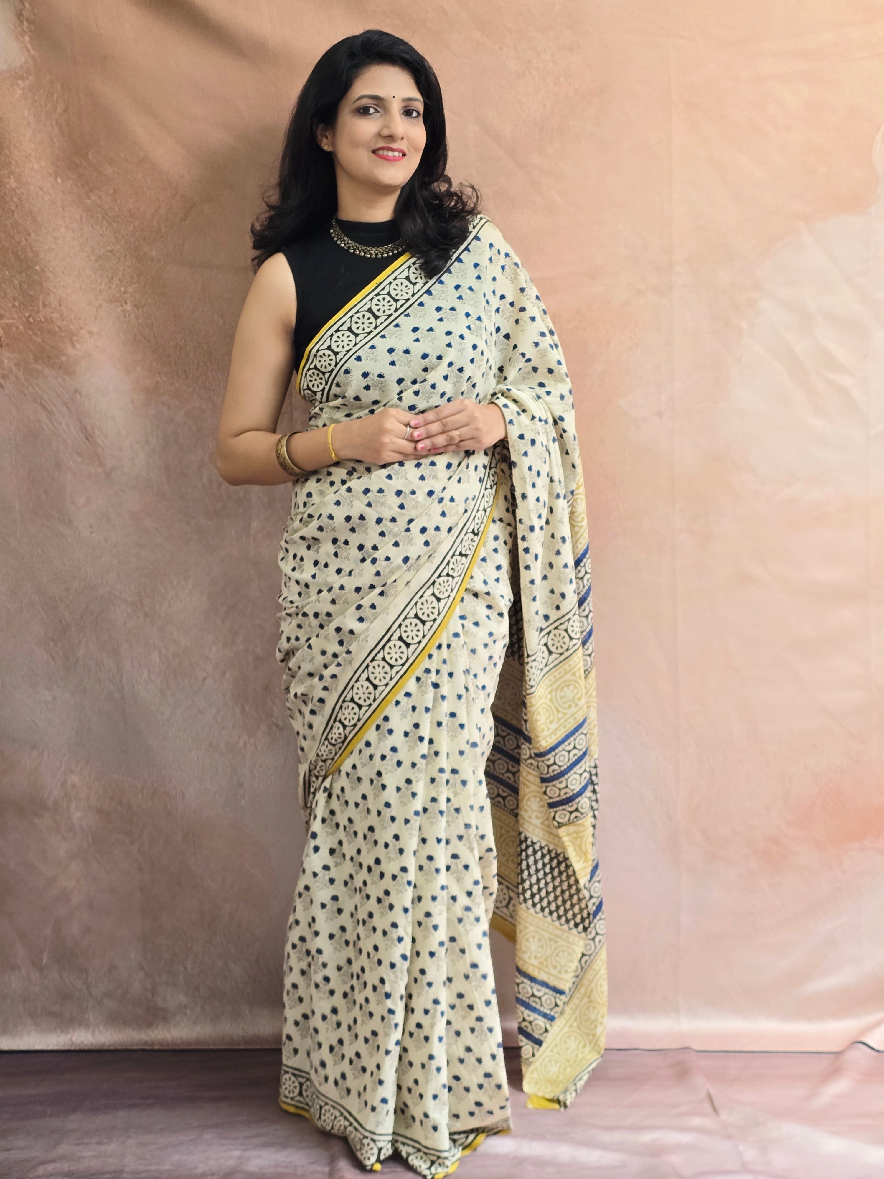 Handblock Printed Mul Cotton Saree Beige Floral