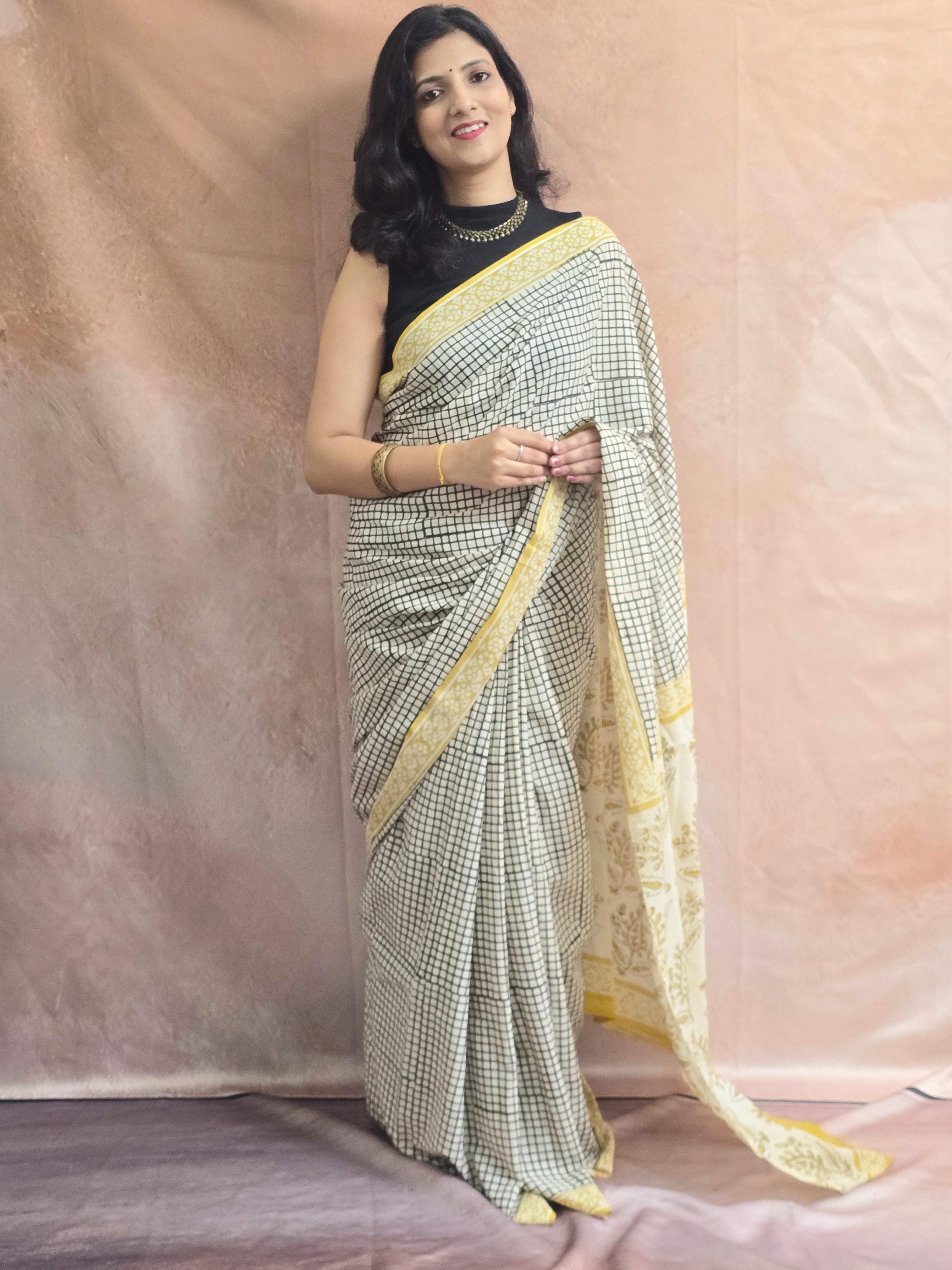 Handblock Printed Mul Cotton Saree Black Checks