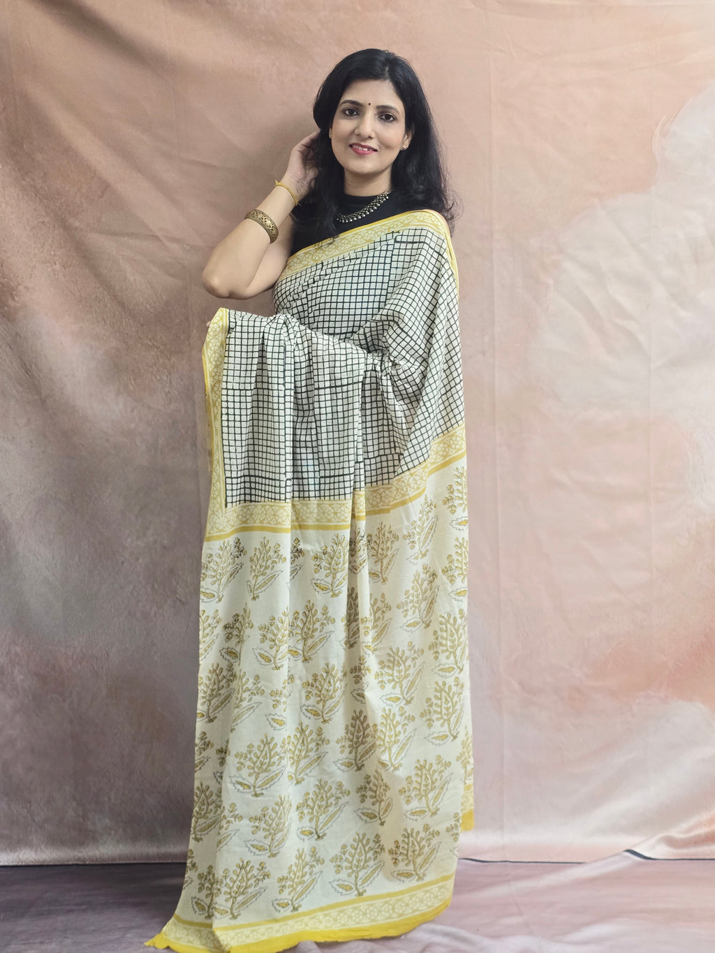 Handblock Printed Mul Cotton Saree Black Checks