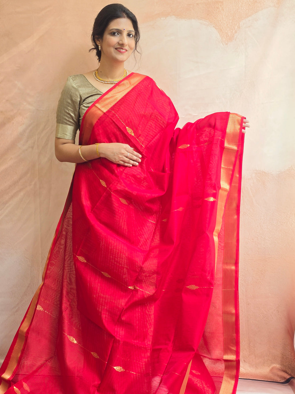 Pure Handwoven Maheshwari Saree Diamond Boota Pink
