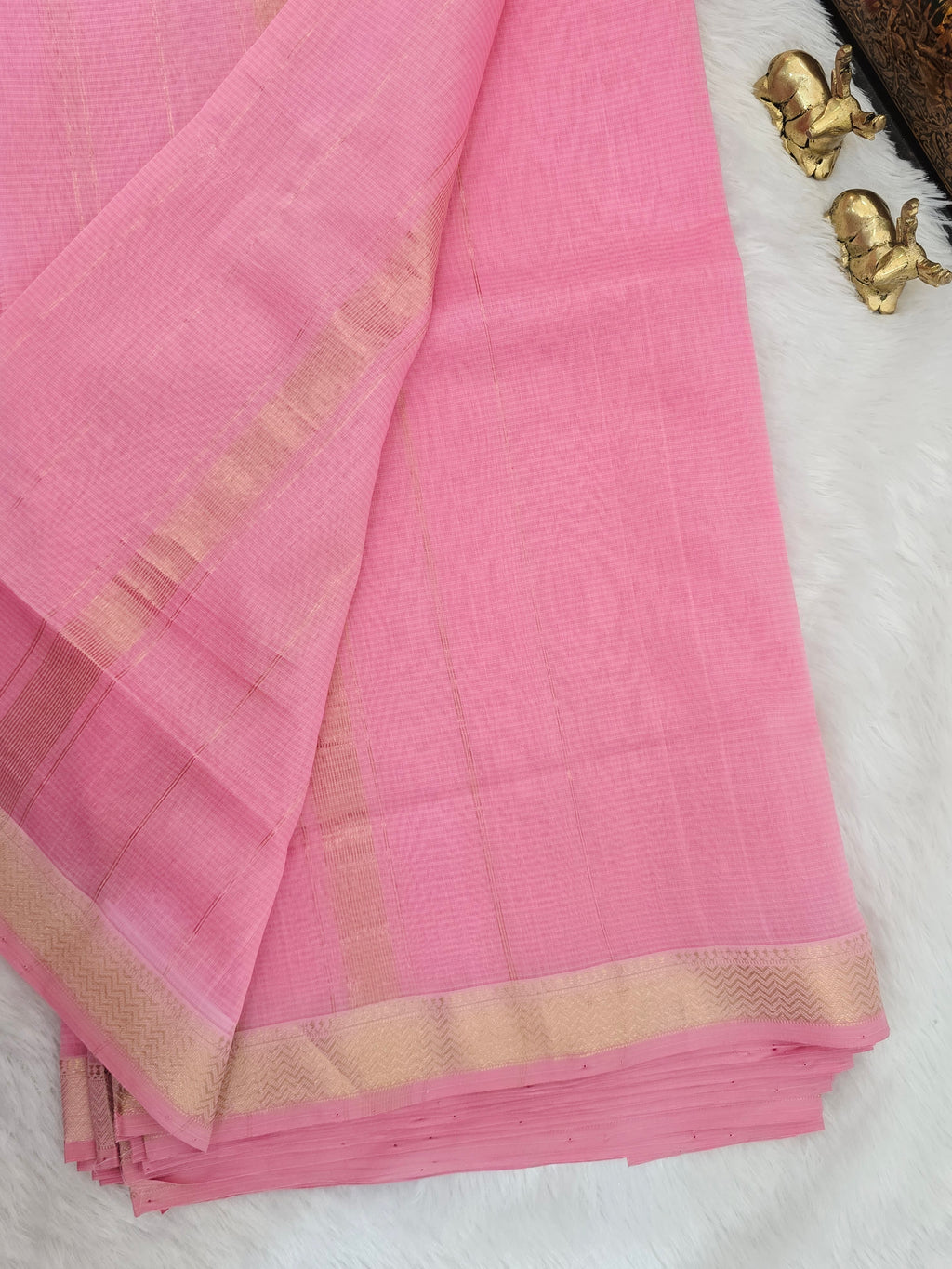 Pure Handwoven Maheshwari Silk Cotton Saree - Pink with Gold Zari Border