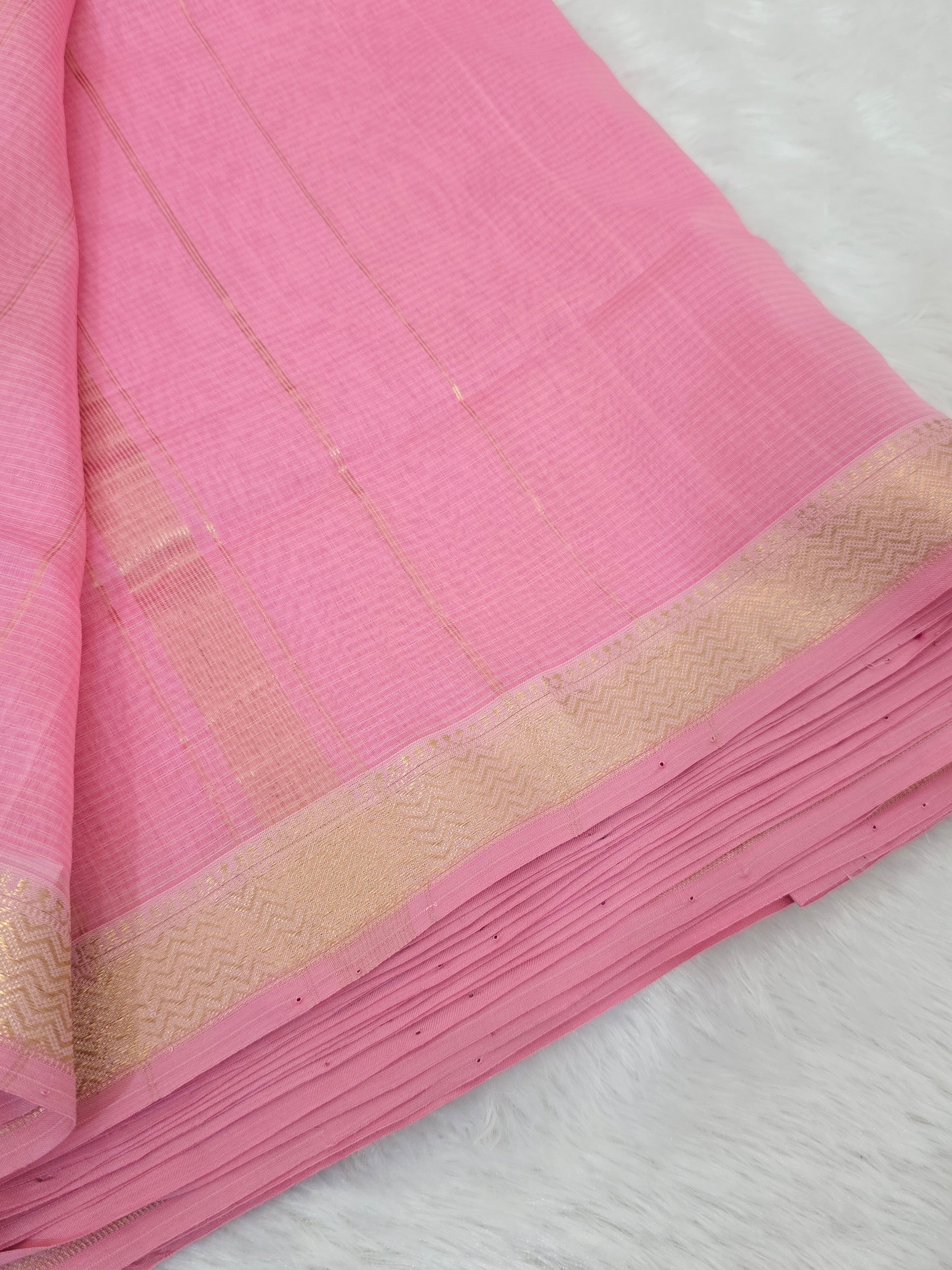 Pure Handwoven Maheshwari Silk Cotton Saree - Pink with Gold Zari Border