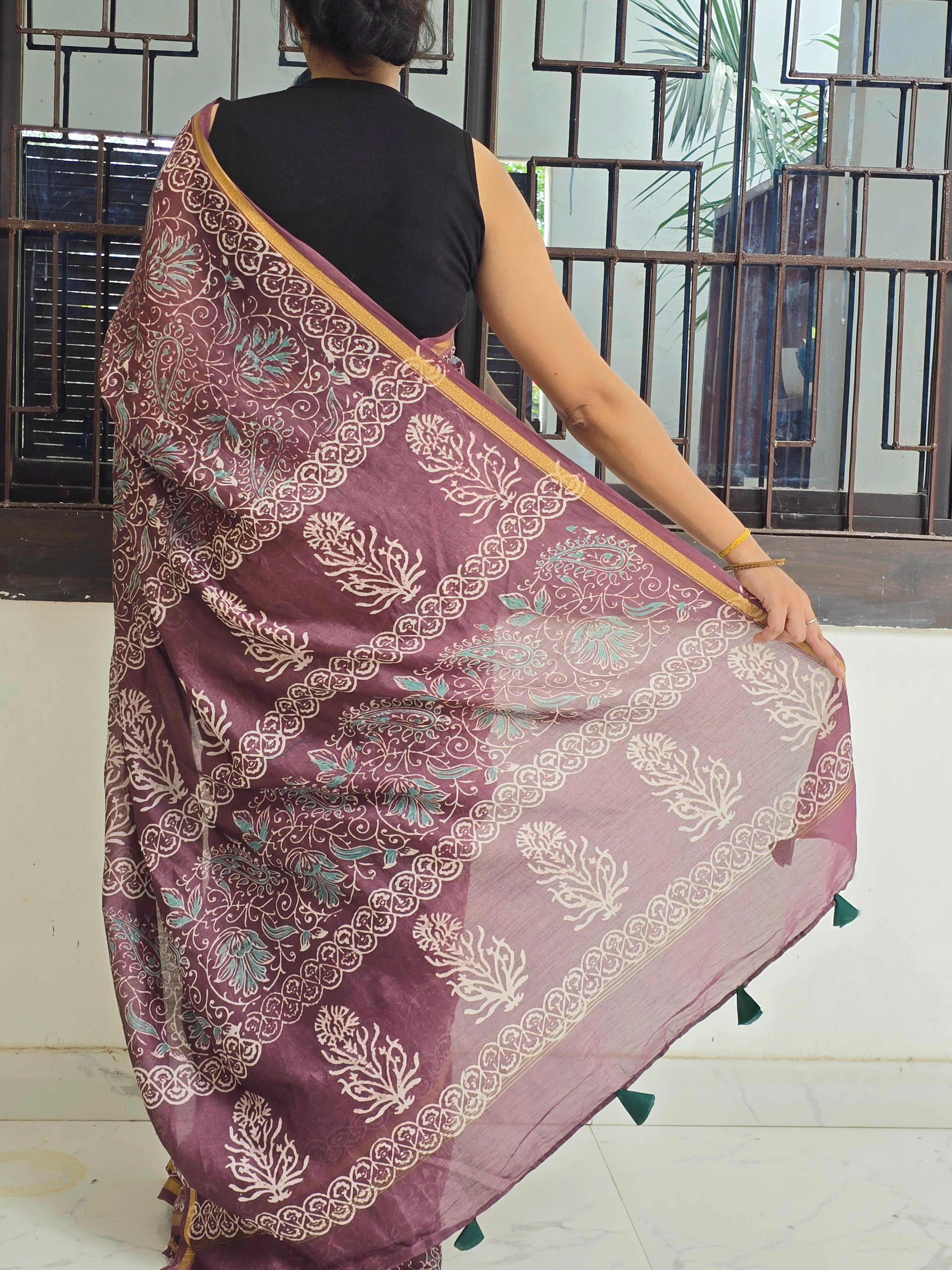 Kumud Chhap - Handblock Printed Chanderi Silk Cotton Saree