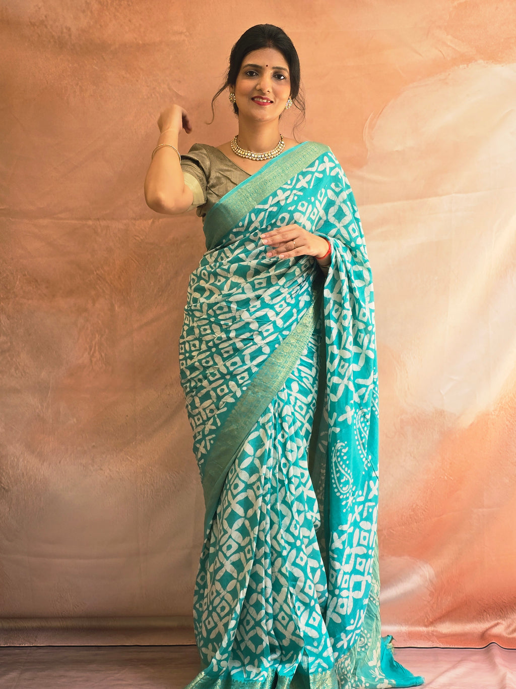 Handcrafted Ujjain Batik Dola Silk Saree | Aqua Blue