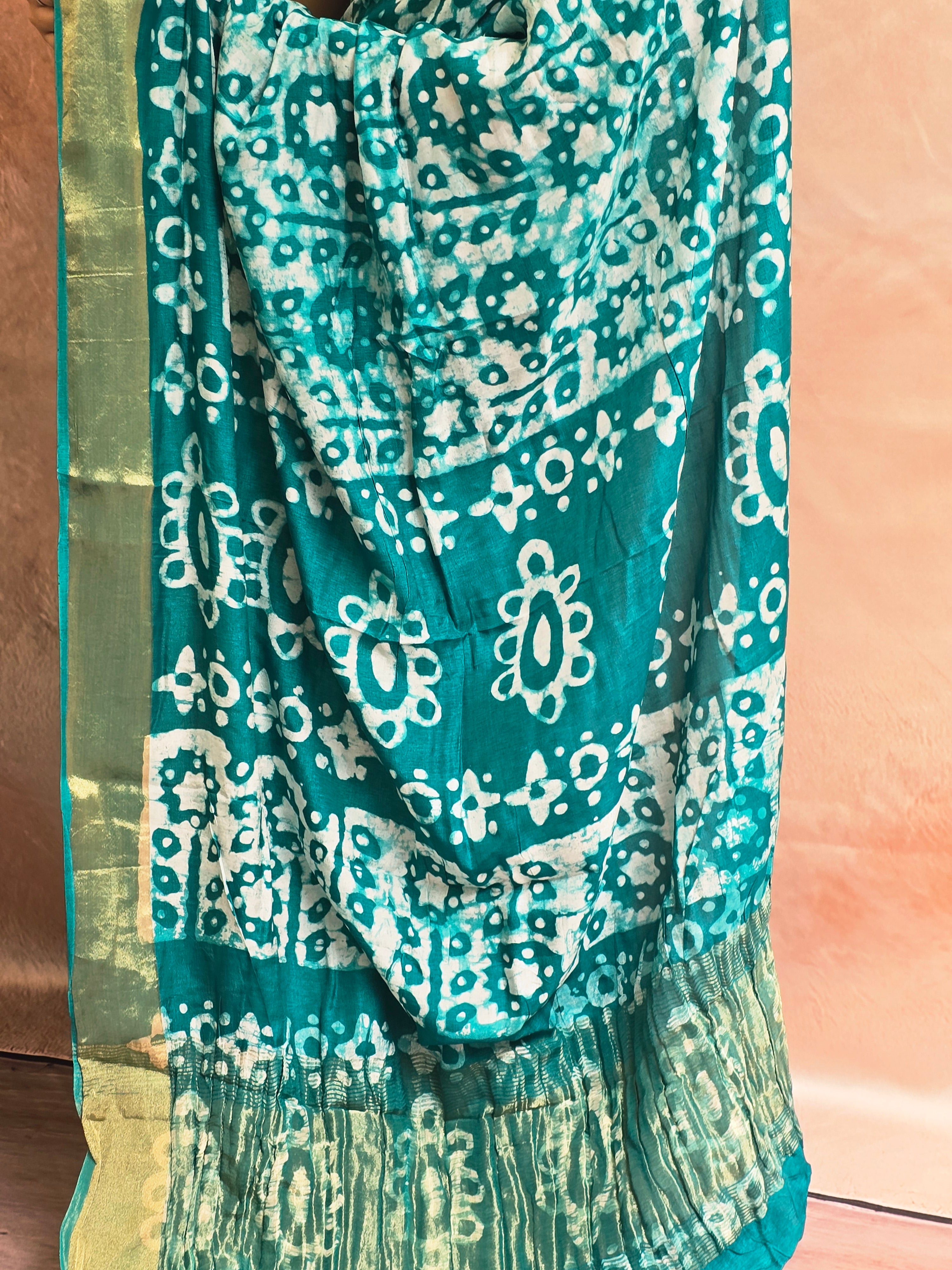 Handcrafted Ujjain Batik Dola Silk Saree | Sea Green
