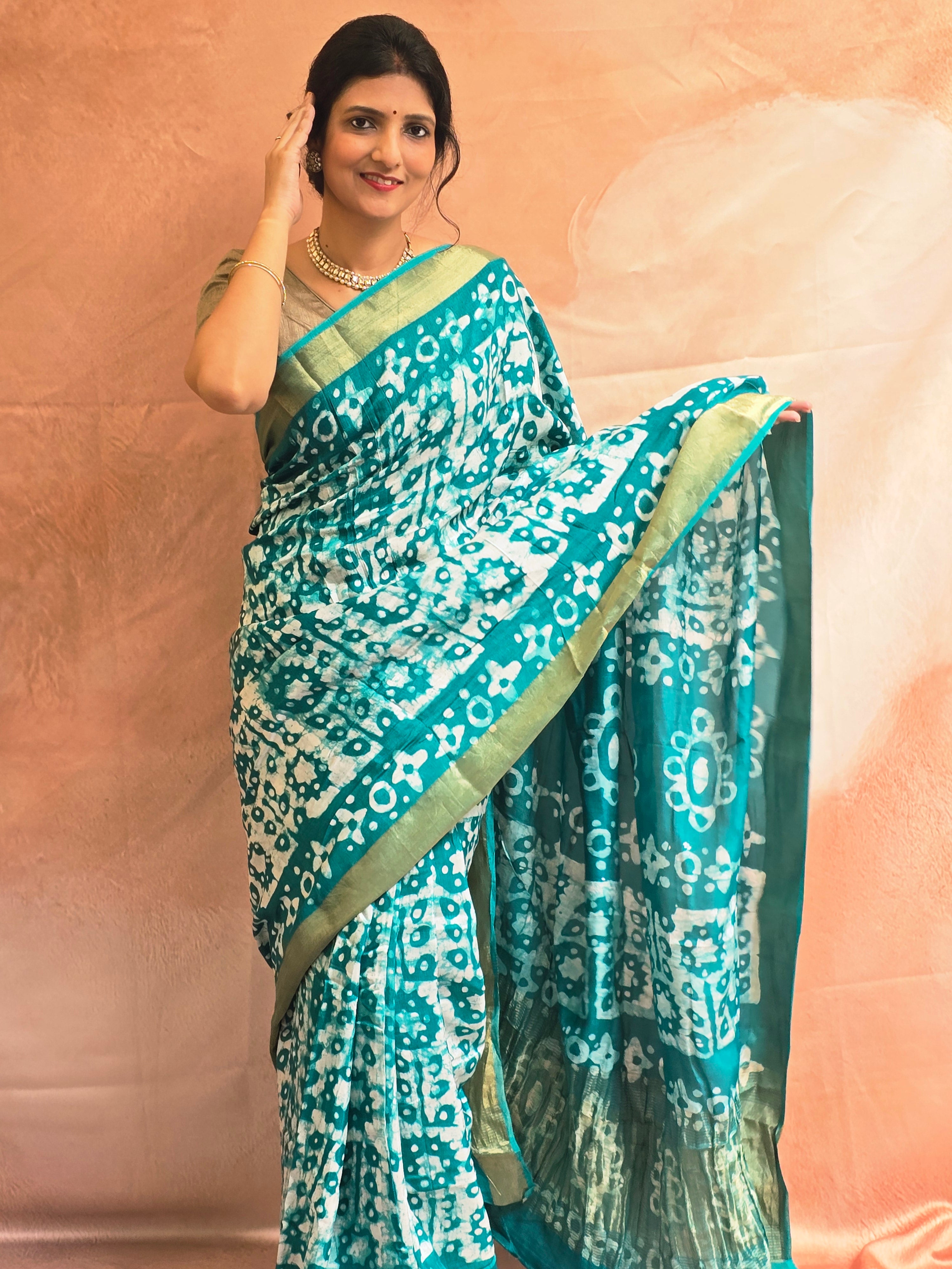 Handcrafted Ujjain Batik Dola Silk Saree | Sea Green