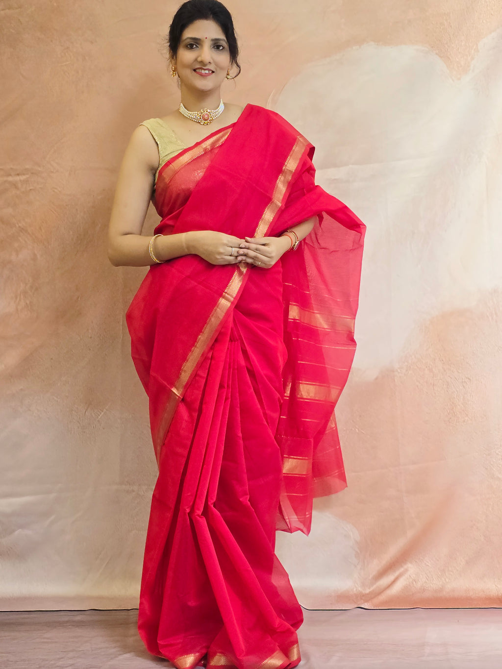 Pure Handwoven Maheshwari Silk Cotton Saree  - Red with Gold Zari Border