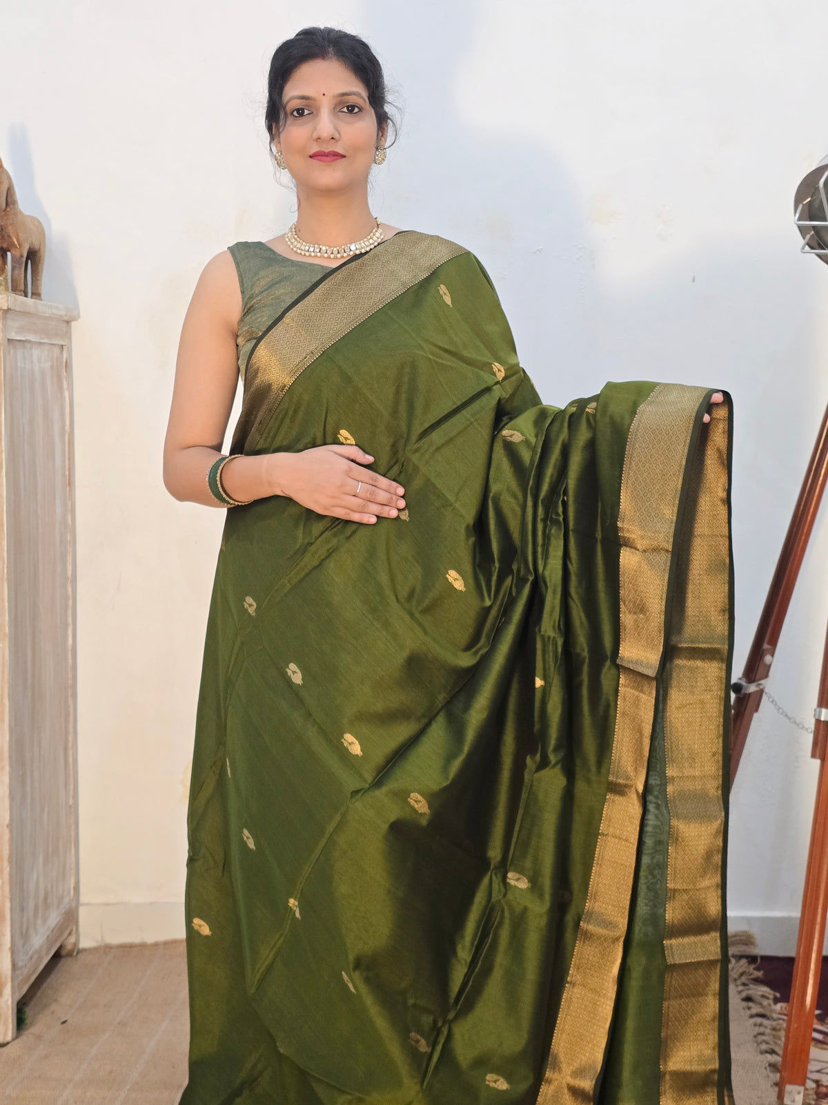 Olive Handwoven Maheshwari Saree with Peacock Zari Motifs