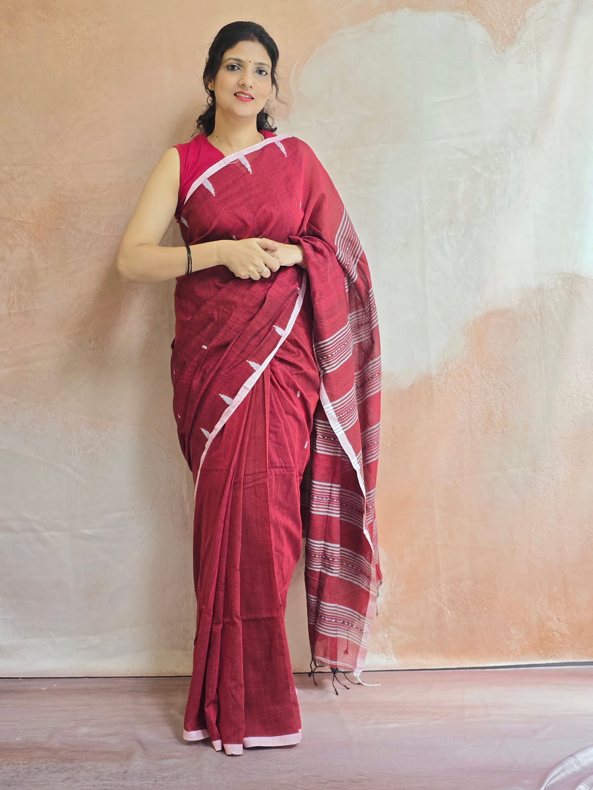 Pure Handwoven Mul Cotton Jamdani - Maroon