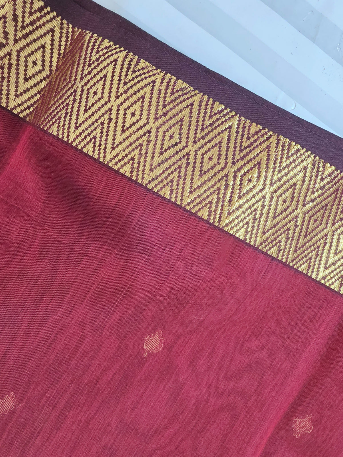 Nayantara Handwoven Maheshwari Saree - Maroon