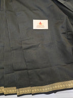 Maheshwari Garbh Reshami Saree - Green Black