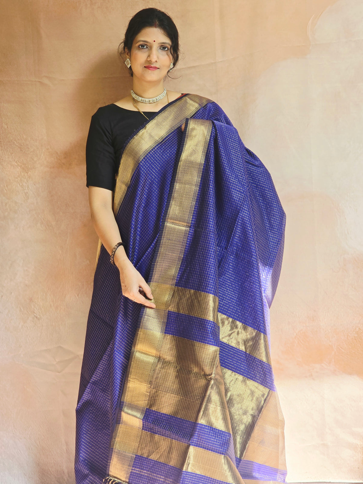 Pure Handwoven Maheshwari Zari Check Saree – Blue